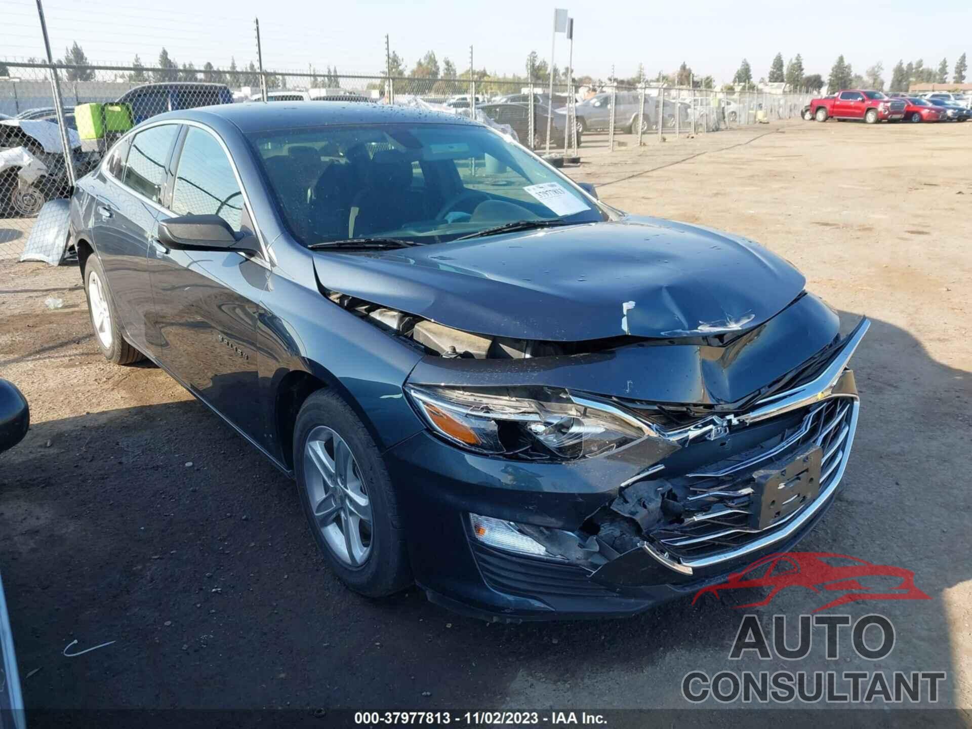 CHEVROLET MALIBU 2020 - 1G1ZB5ST1LF152577