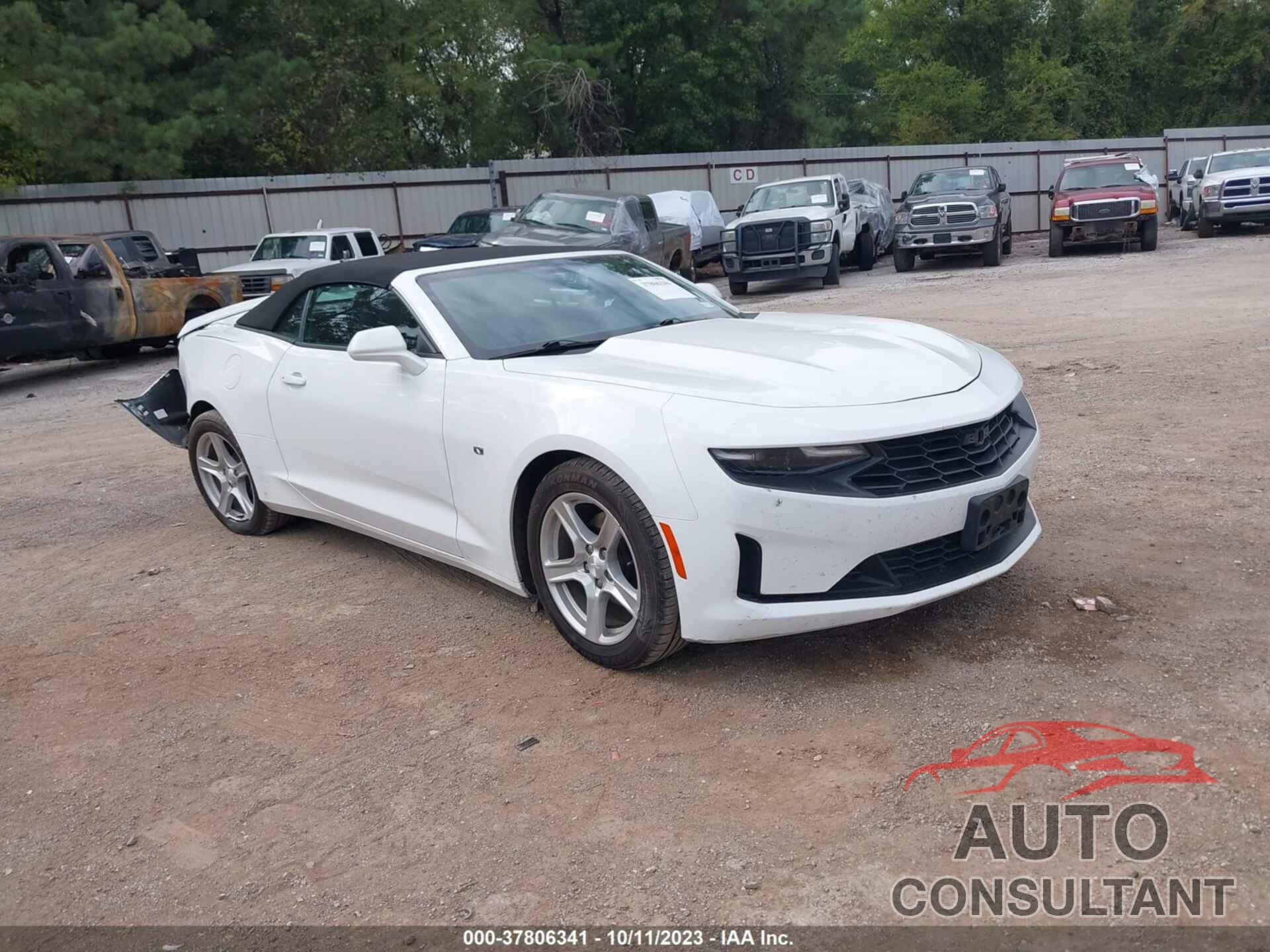 CHEVROLET CAMARO 2019 - 1G1FB3DX0K0147976