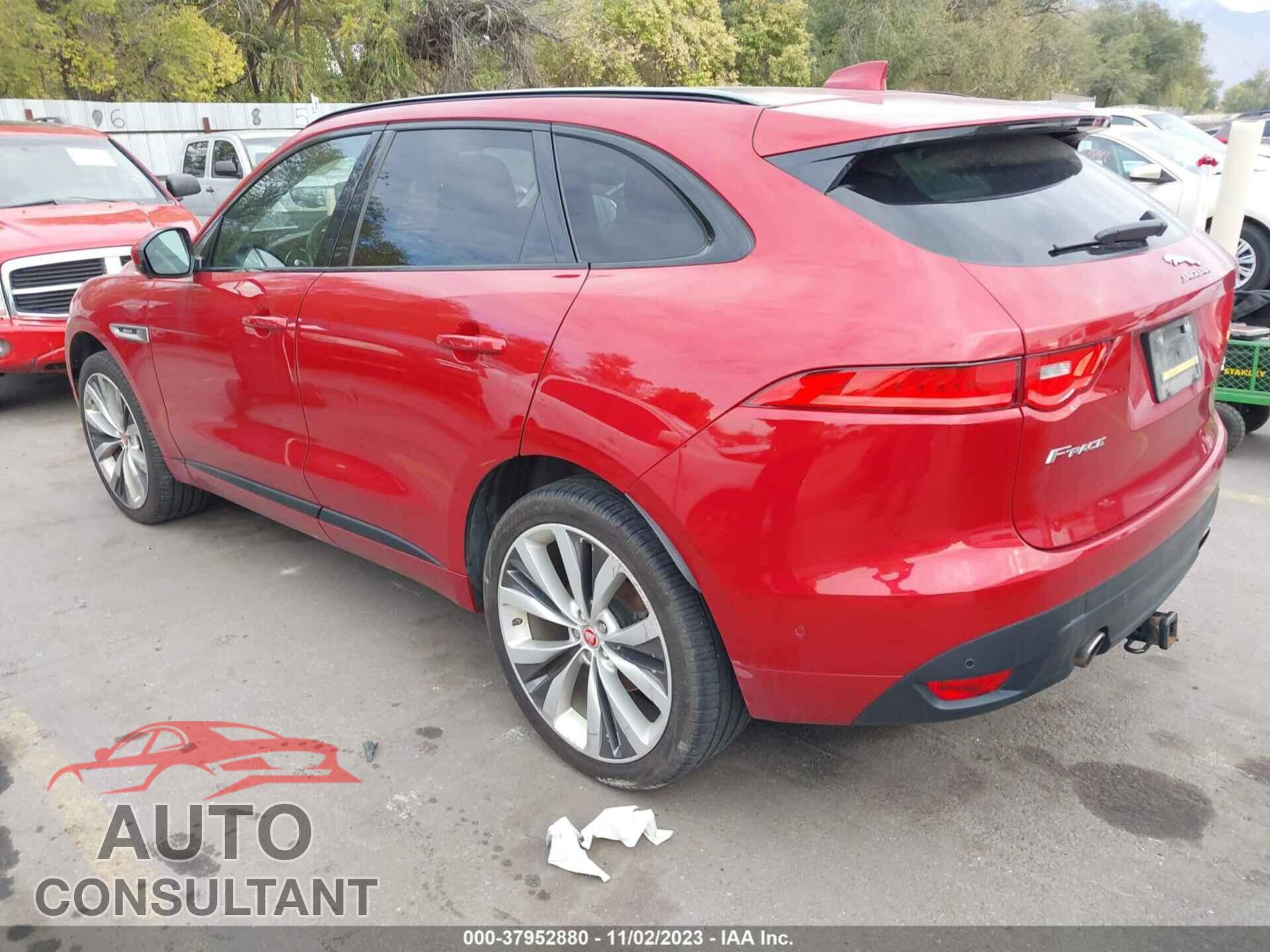 JAGUAR F-PACE 2017 - SADCL2BV7HA090301