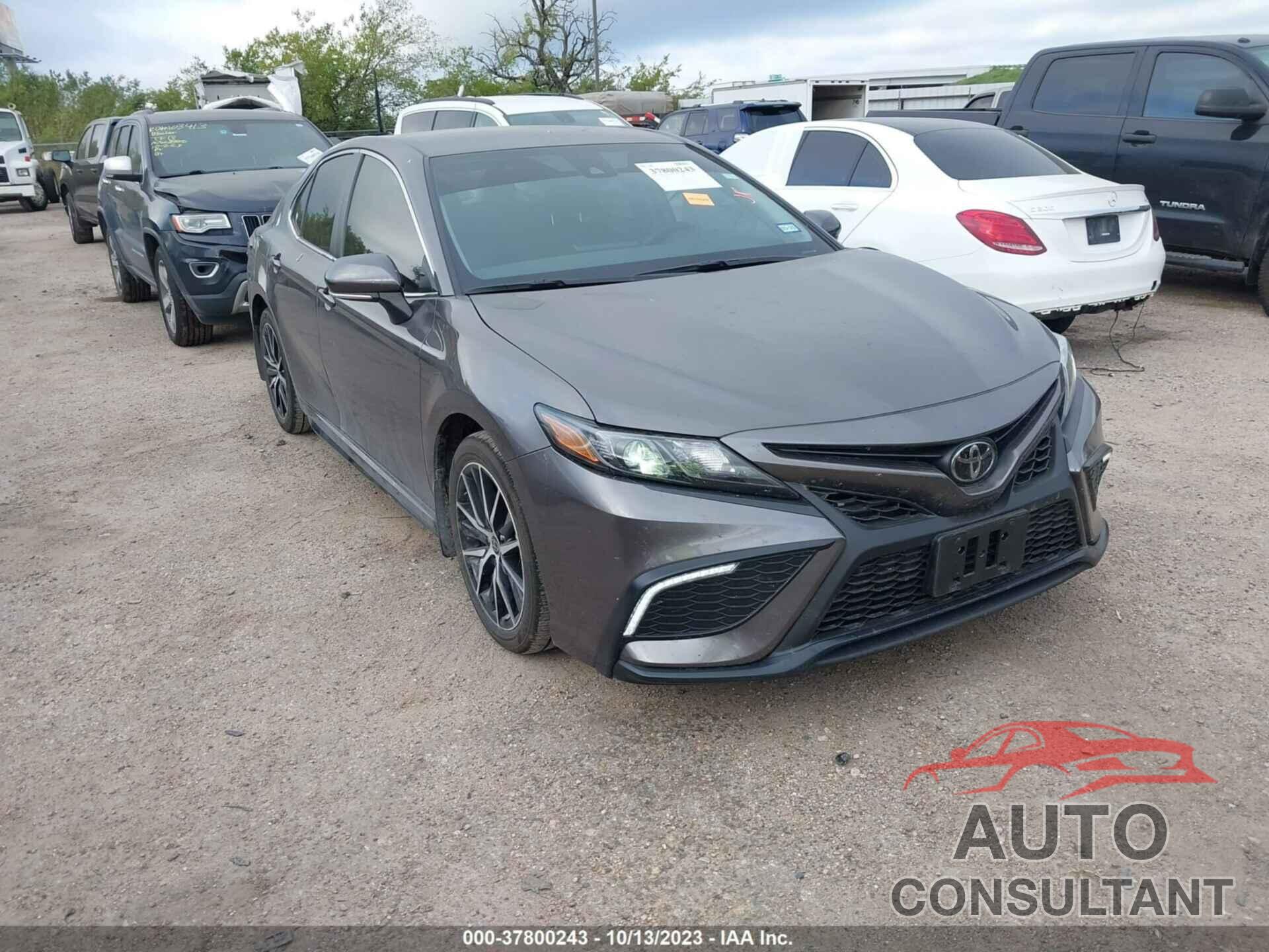 TOYOTA CAMRY 2023 - 4T1G11AK3PU815924