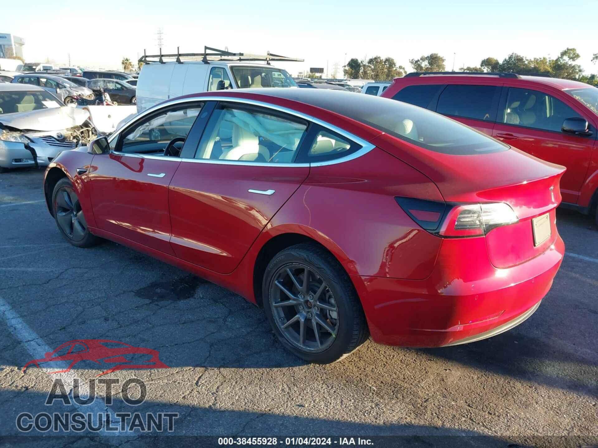 TESLA MODEL 3 2019 - 5YJ3E1EB2KF450476