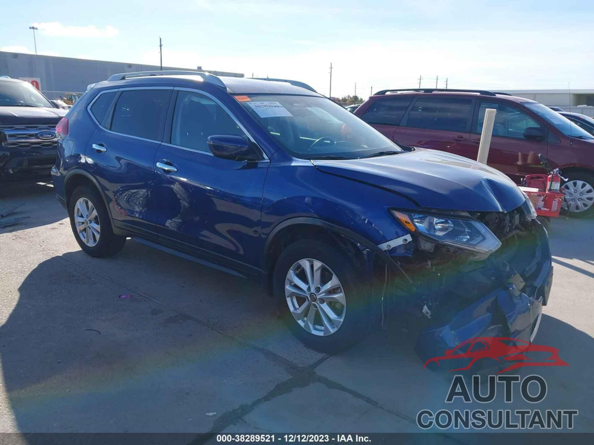 NISSAN ROGUE 2018 - 5N1AT2MT9JC842052