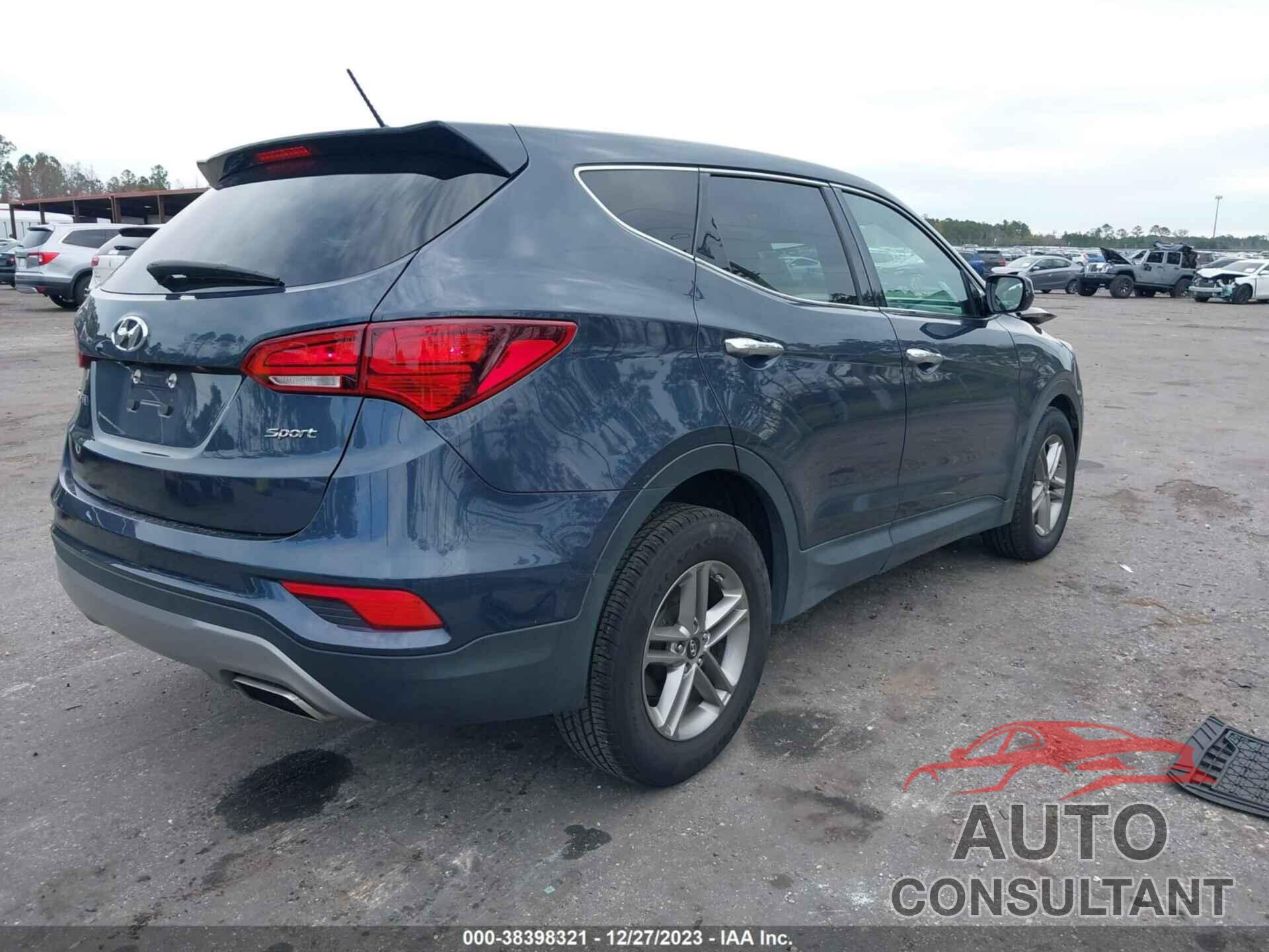 HYUNDAI SANTA FE SPORT 2018 - 5NMZT3LB5JH076411