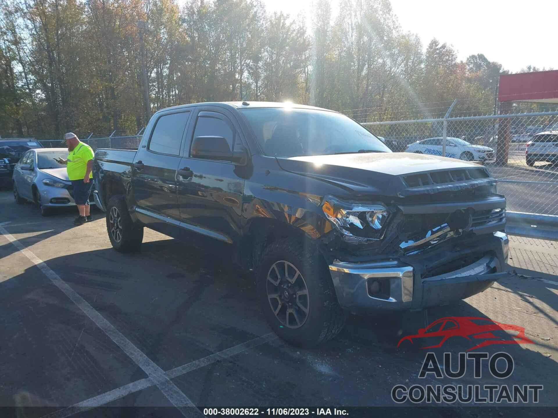 TOYOTA TUNDRA 2015 - 5TFDY5F13FX483586