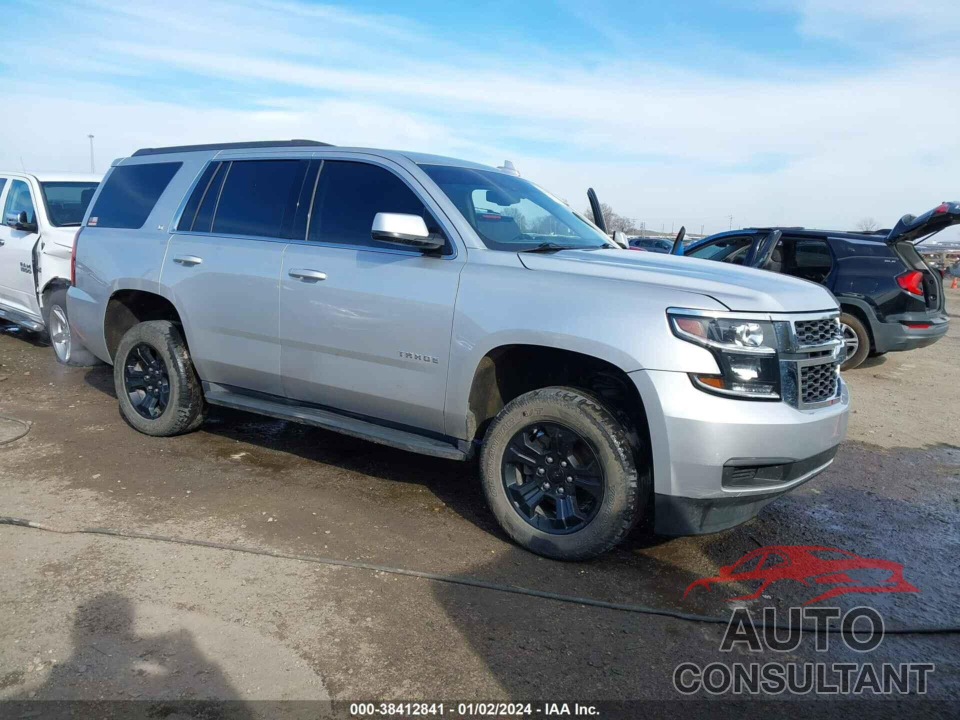 CHEVROLET TAHOE 2017 - 1GNSKBKC0HR168063