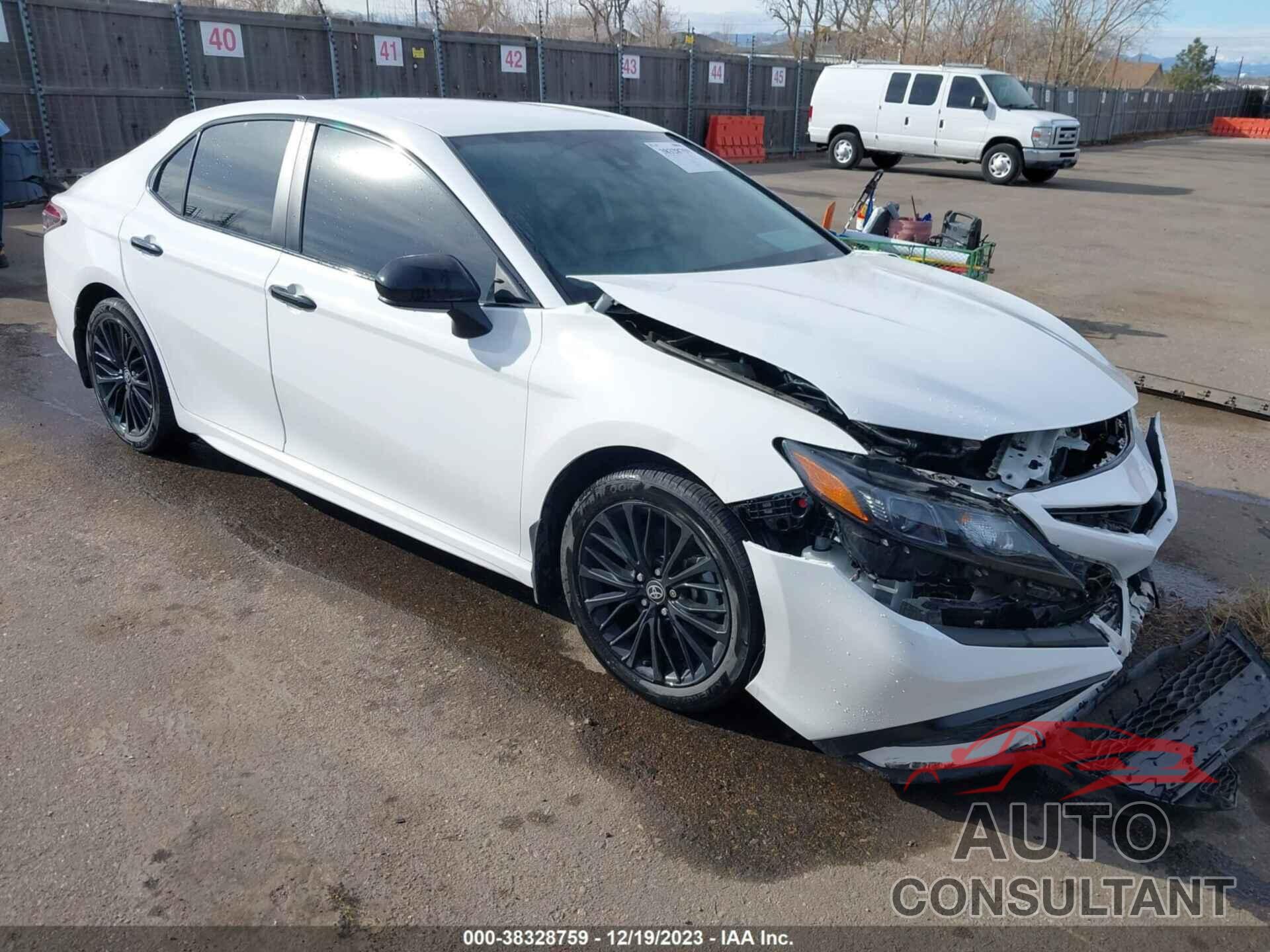 TOYOTA CAMRY 2021 - 4T1G11BK1MU029369