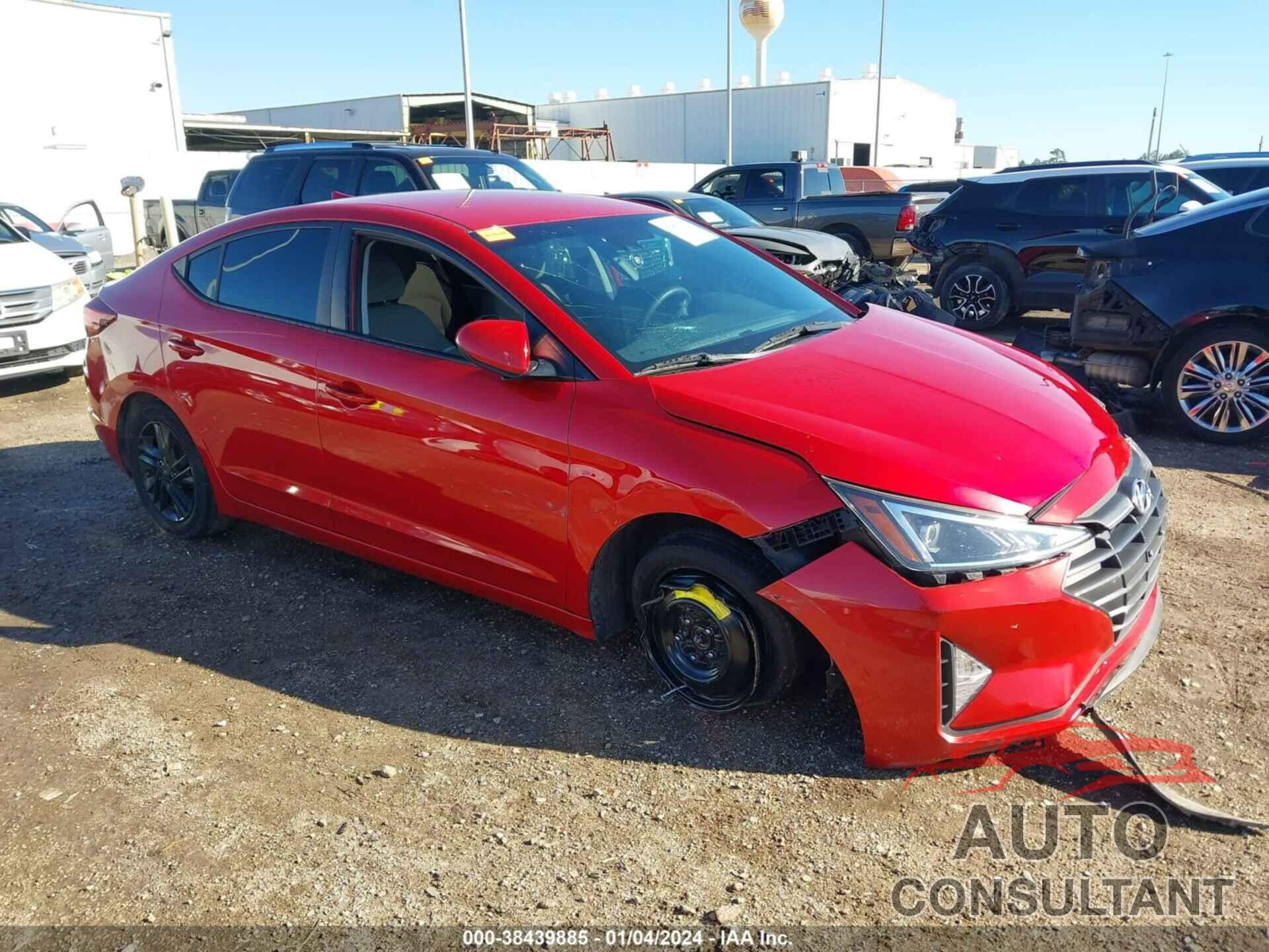 HYUNDAI ELANTRA 2020 - 5NPD84LF1LH550929