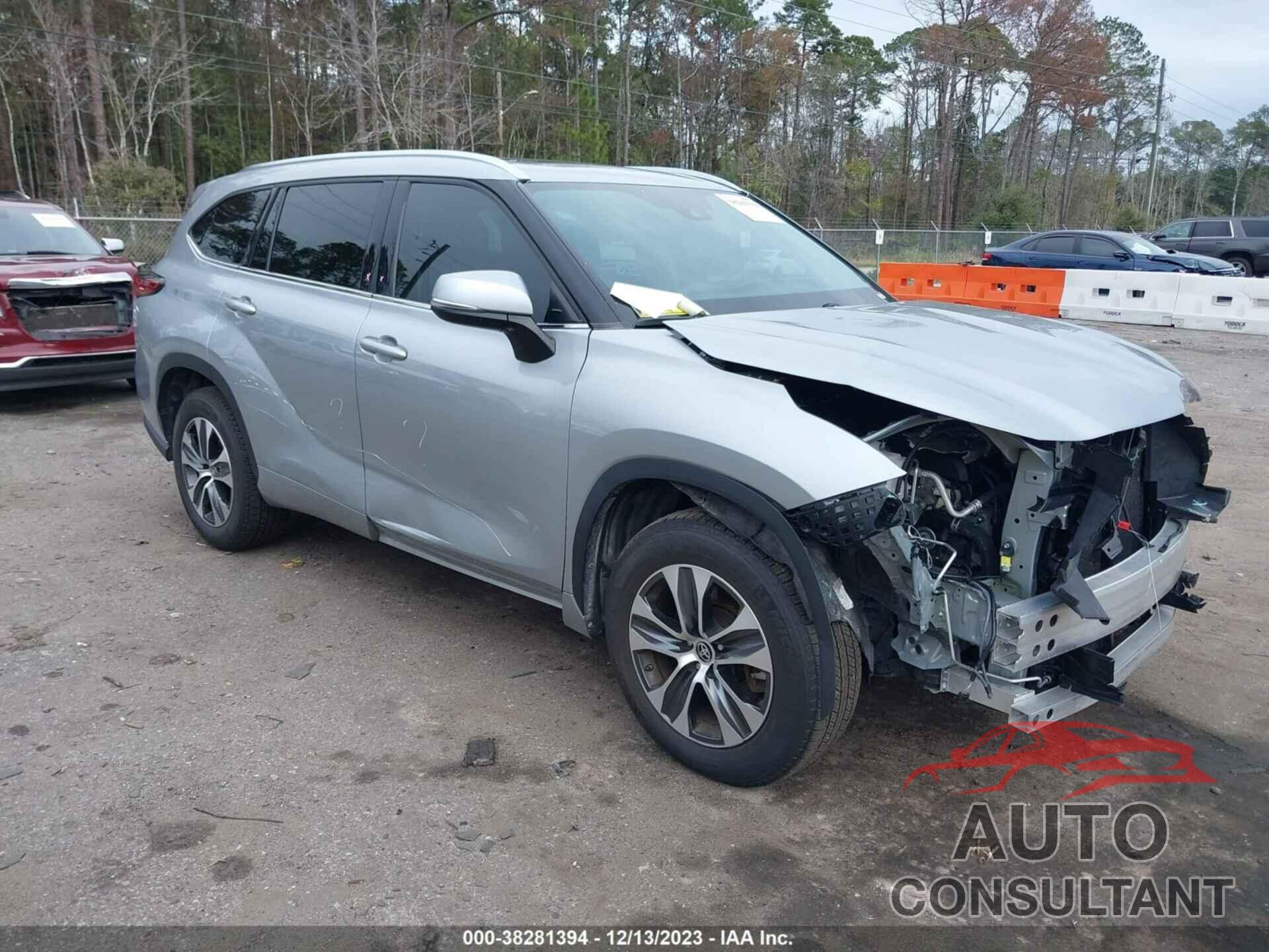 TOYOTA HIGHLANDER 2021 - 5TDGZRAH4MS519035