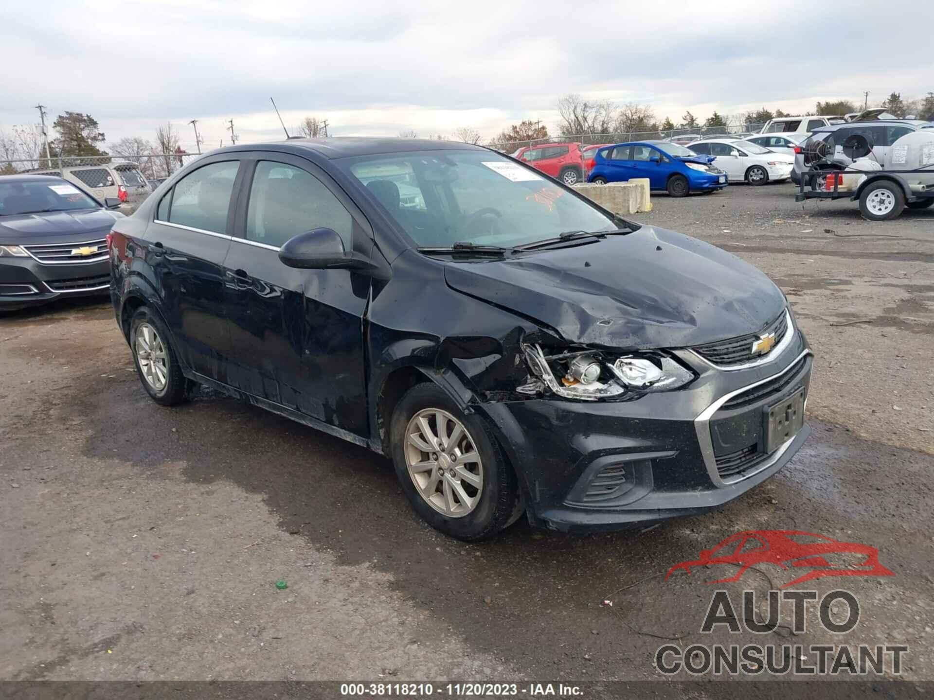 CHEVROLET SONIC 2017 - 1G1JD5SH3H4169421