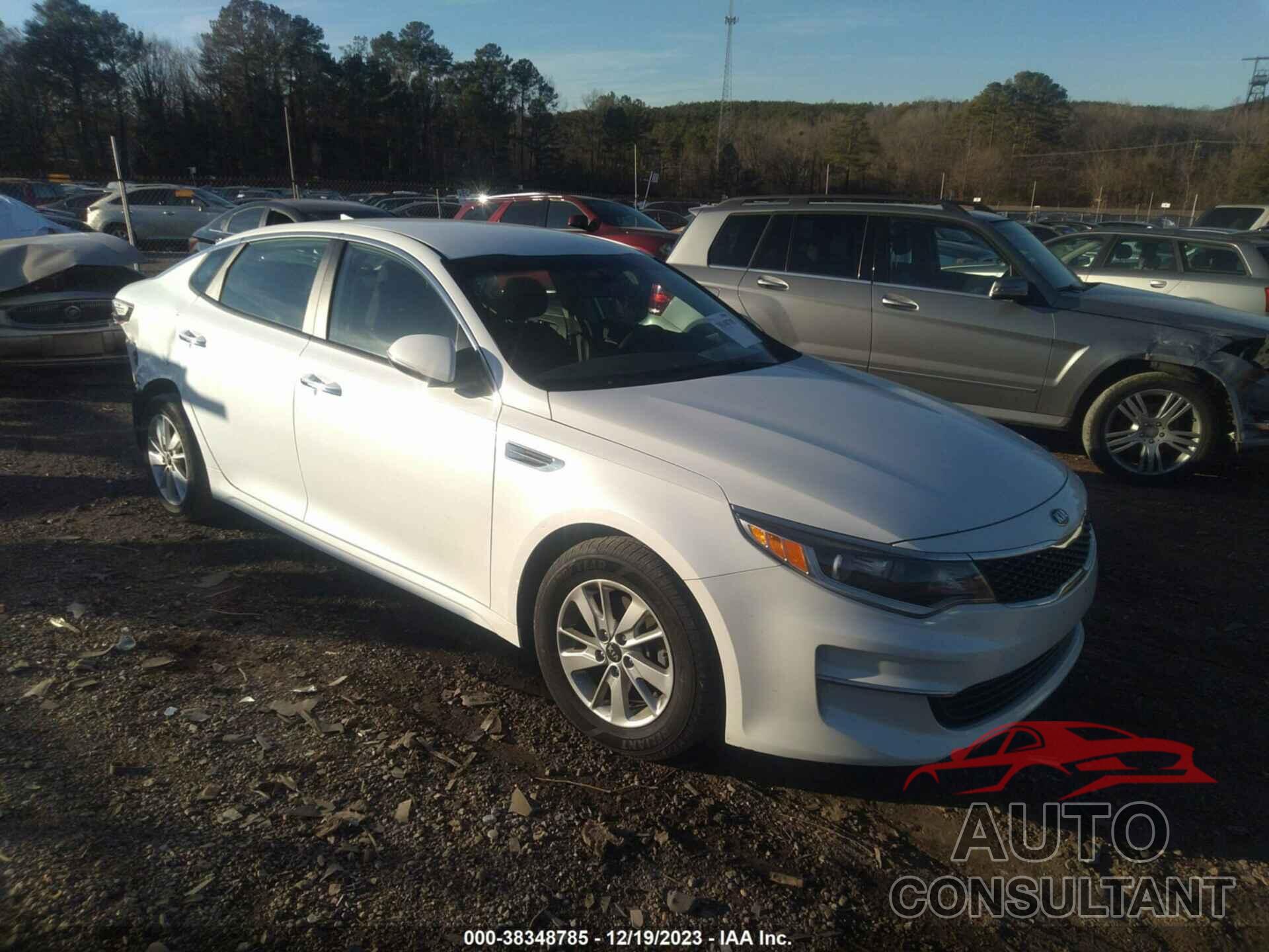 KIA OPTIMA 2016 - KNAGT4L31G5084228