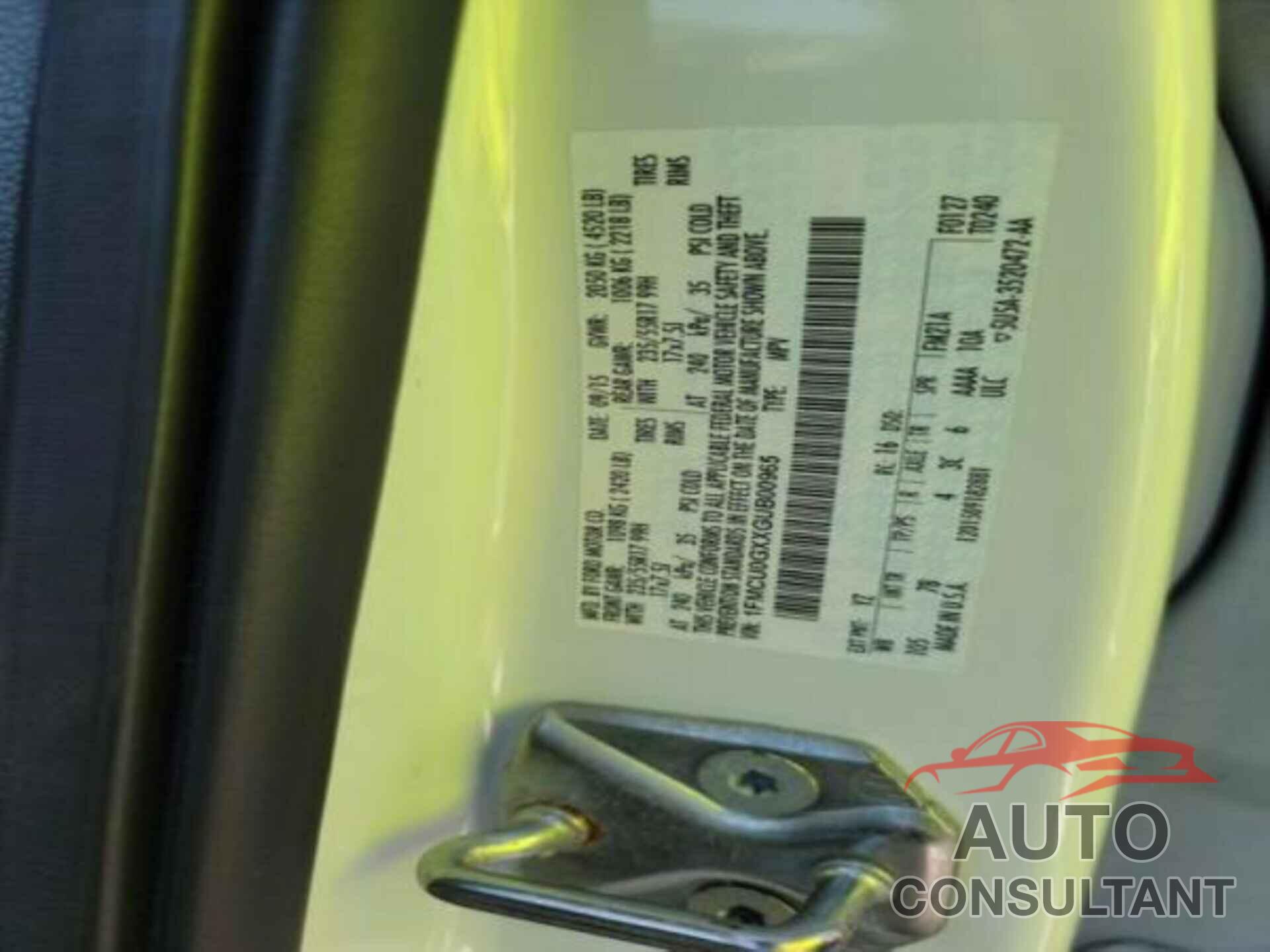 FORD ESCAPE 2016 - 1FMCU0GXXGUB00965