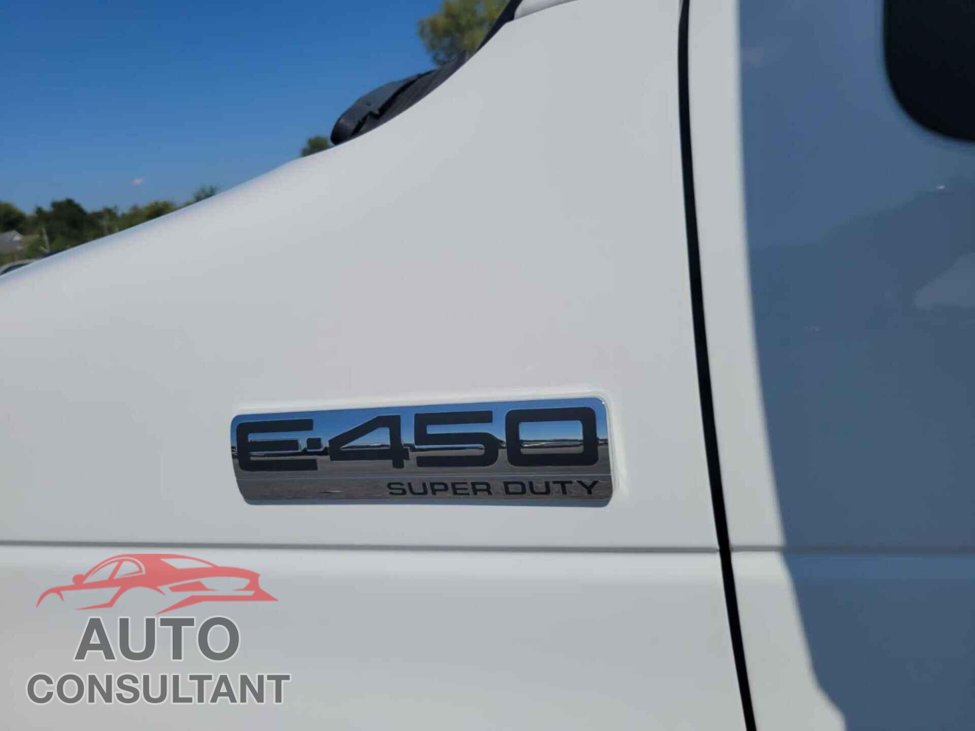 FORD E-450 CUTAWAY 2017 - 1FDFE4FS4HDC32001