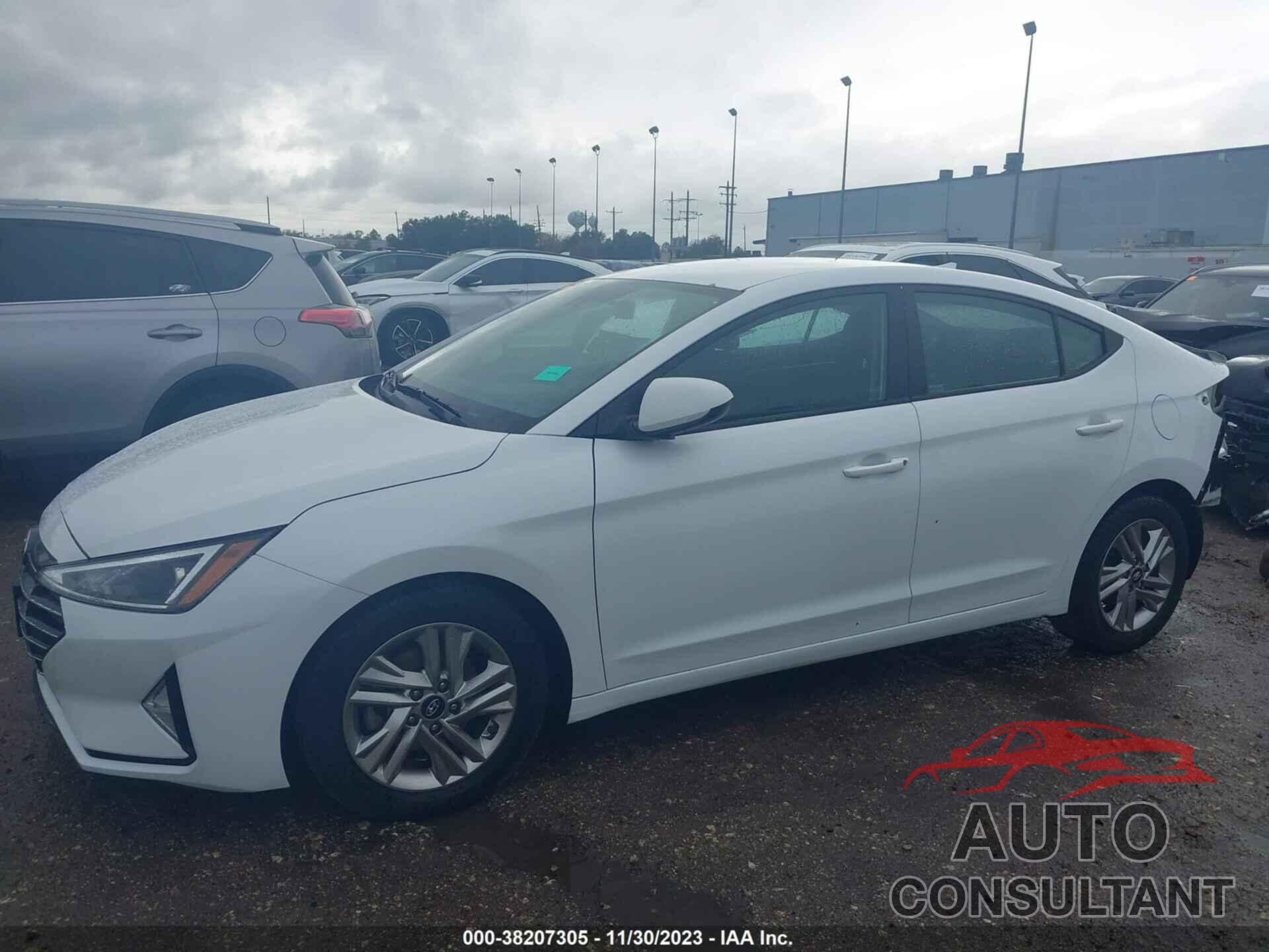 HYUNDAI ELANTRA 2020 - 5NPD84LF0LH514150