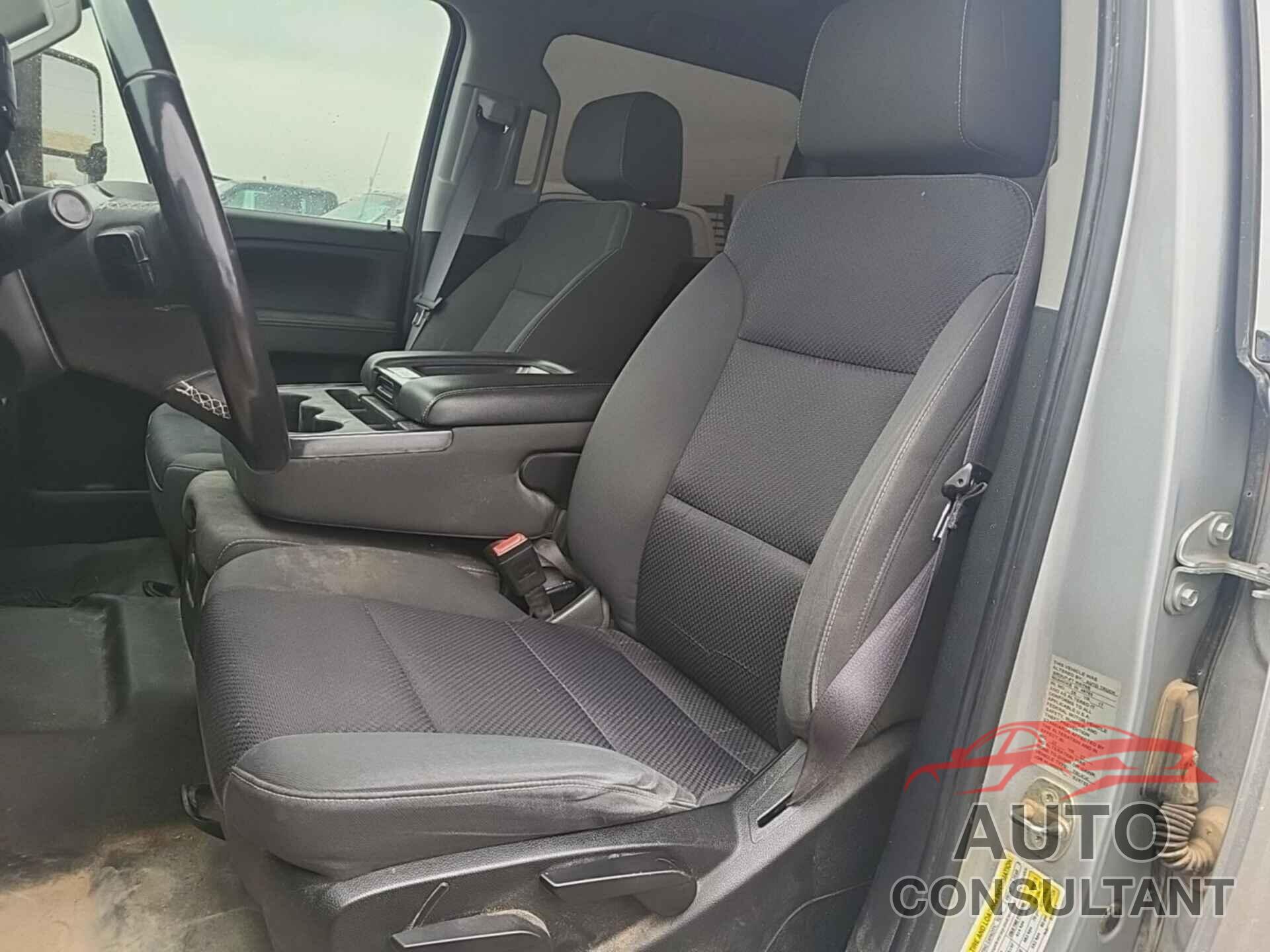 CHEVROLET SILVERADO 2017 - 1GC1KVEG7HF227938