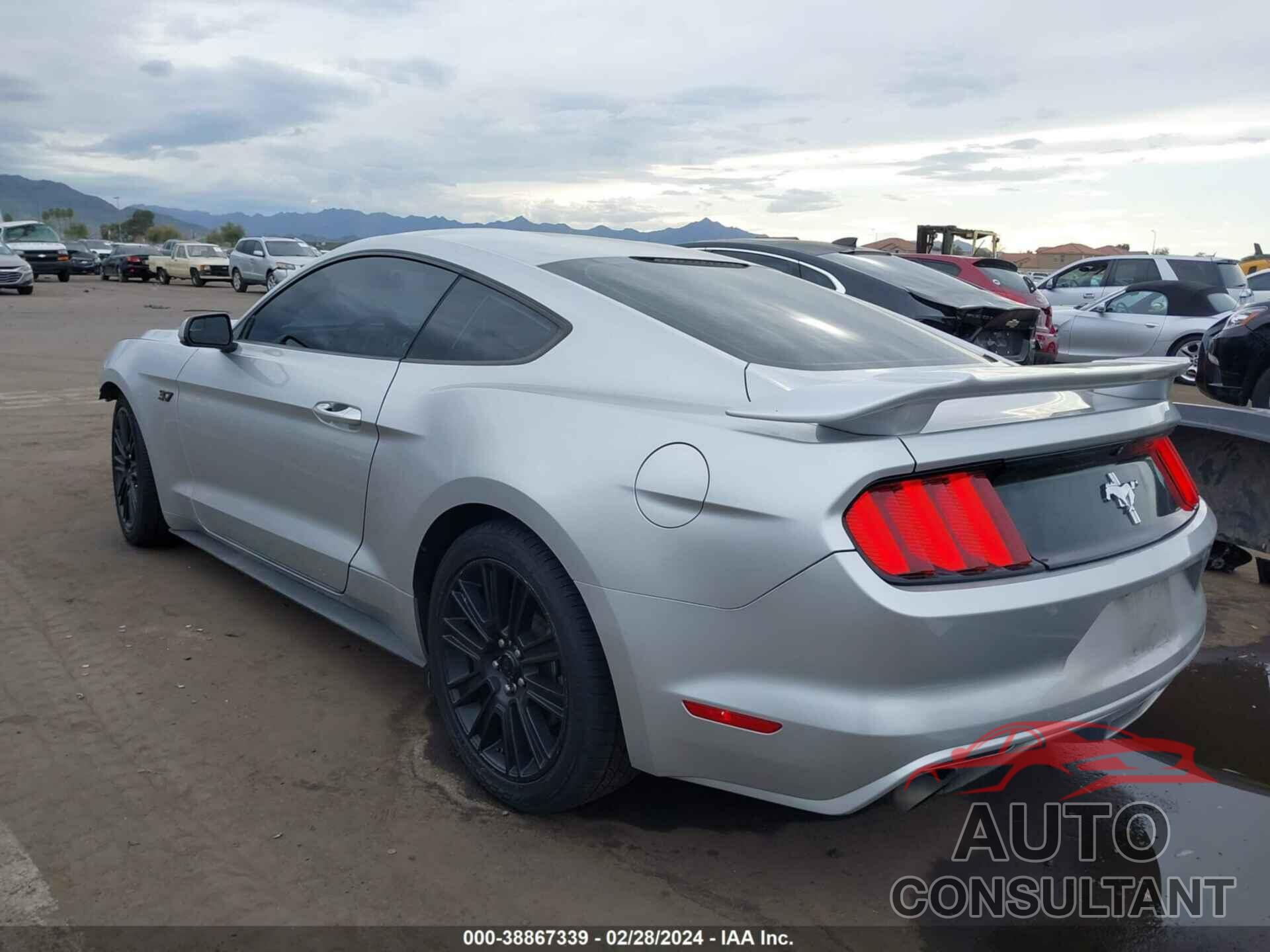 FORD MUSTANG 2017 - 1FA6P8AM0H5272719