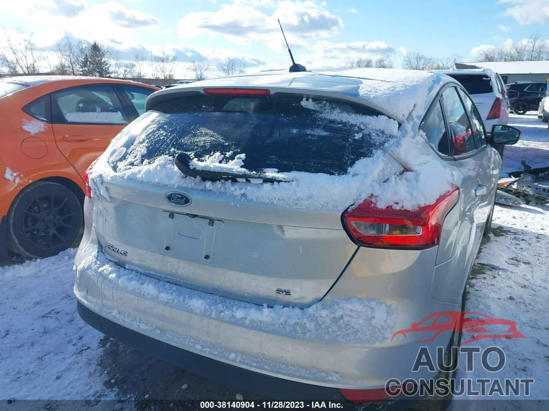 FORD FOCUS 2018 - 1FADP3K29JL321344