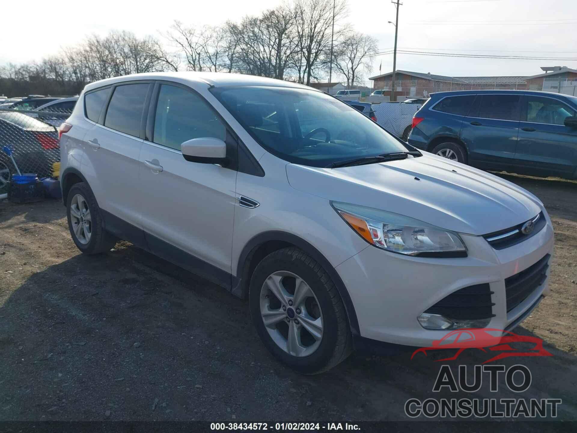 FORD ESCAPE 2015 - 1FMCU0GX9FUB03208
