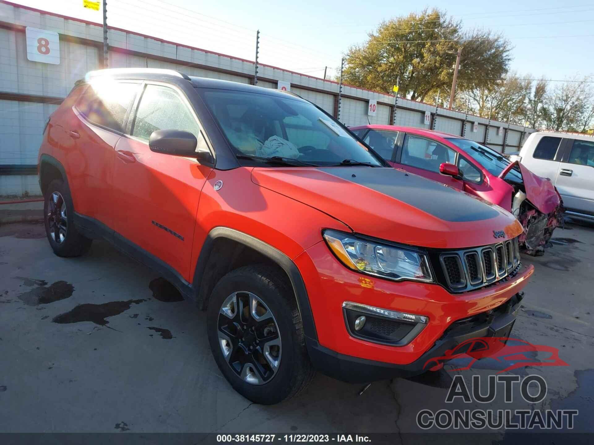 JEEP COMPASS 2018 - 3C4NJDDB5JT366580