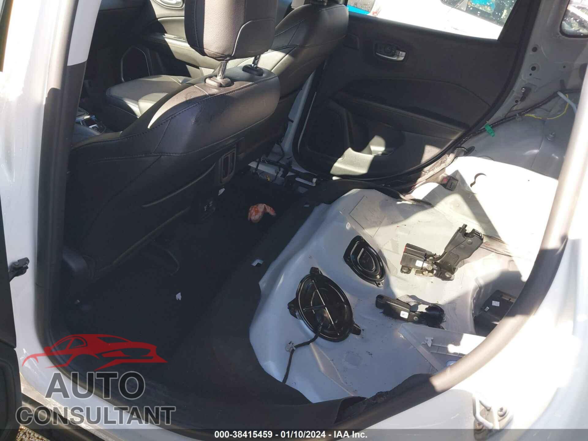 JEEP COMPASS 2021 - 3C4NJDCB7MT558668