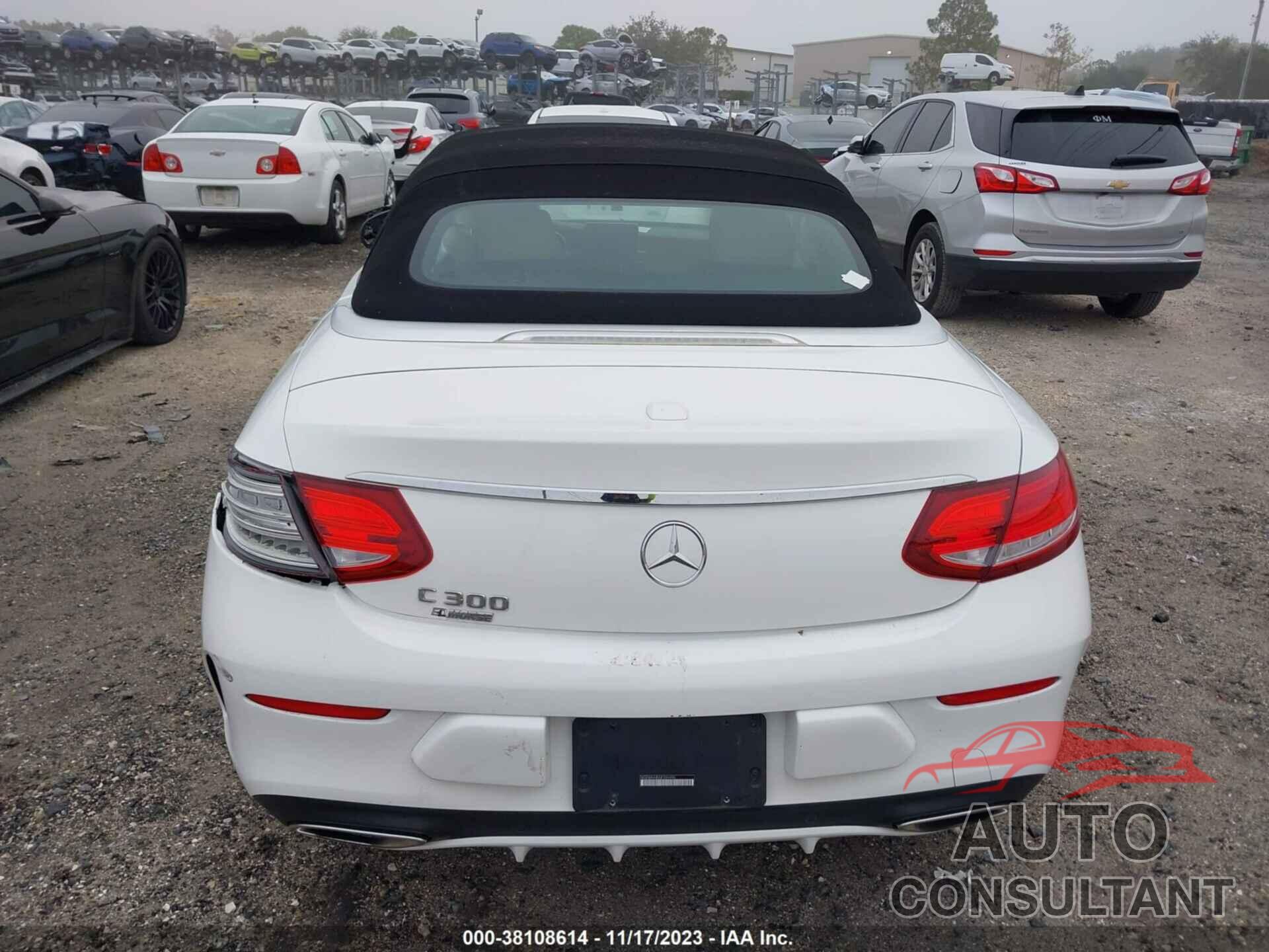 MERCEDES-BENZ C 300 2018 - WDDWK4JBXJF599490