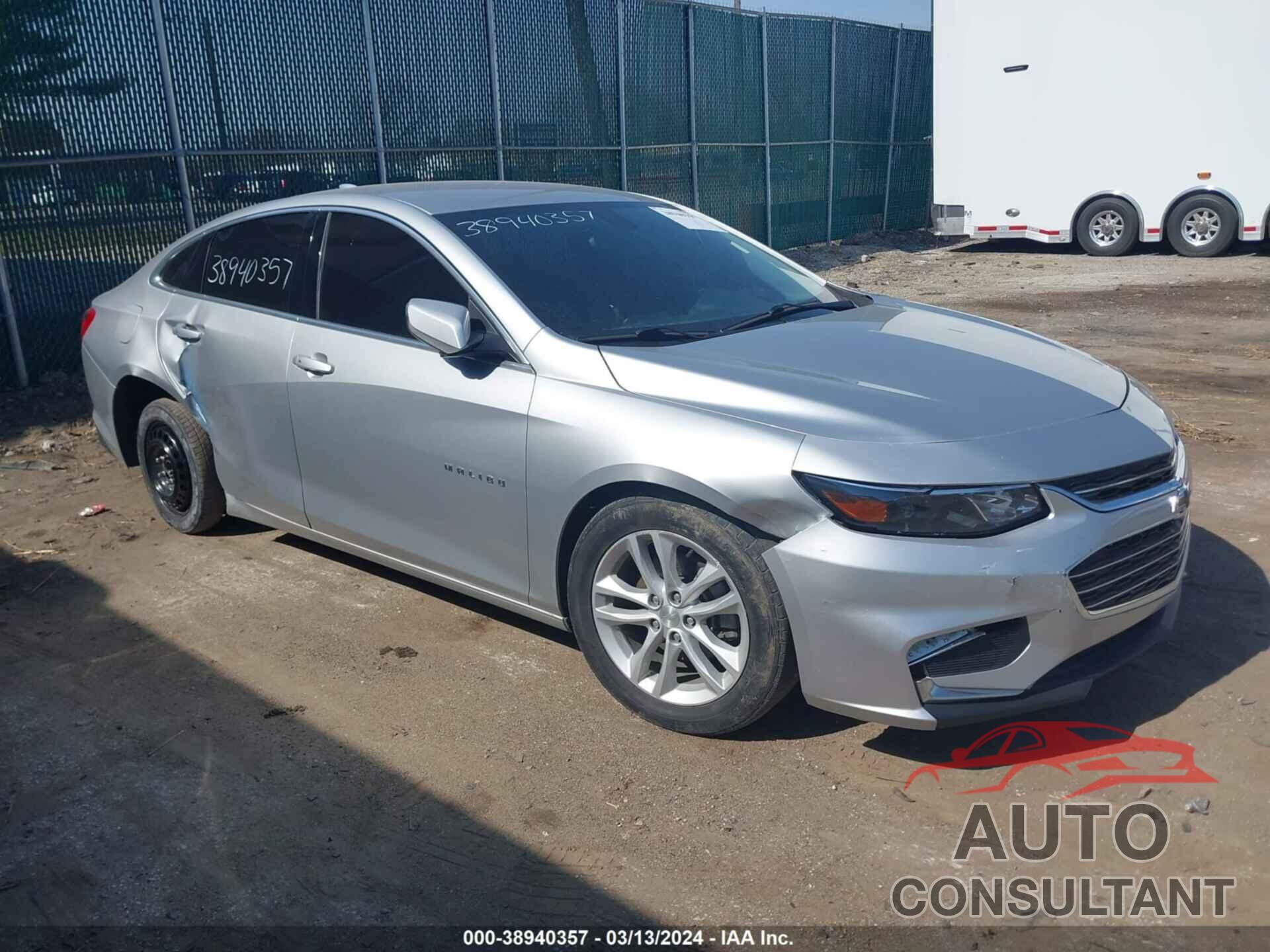 CHEVROLET MALIBU 2017 - 1G1ZE5ST2HF242951