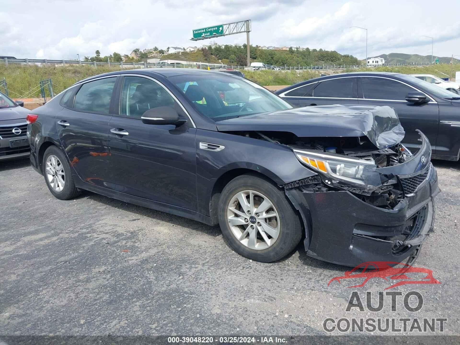 KIA OPTIMA 2017 - KNAGT4L38H5160481