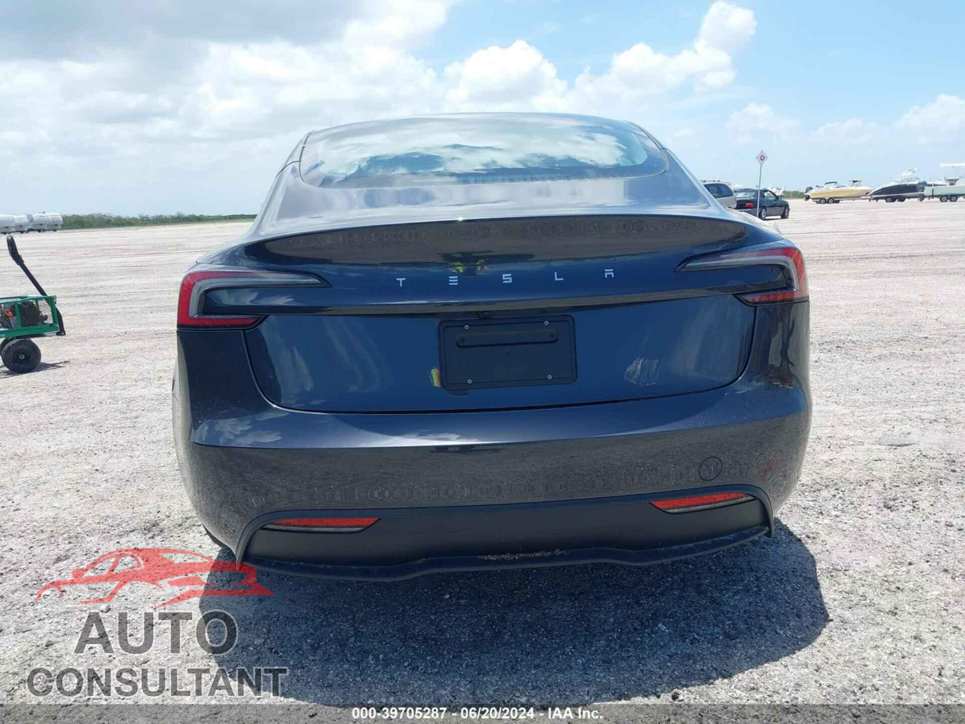TESLA MODEL 3 2024 - 5YJ3E1EA2RF752500