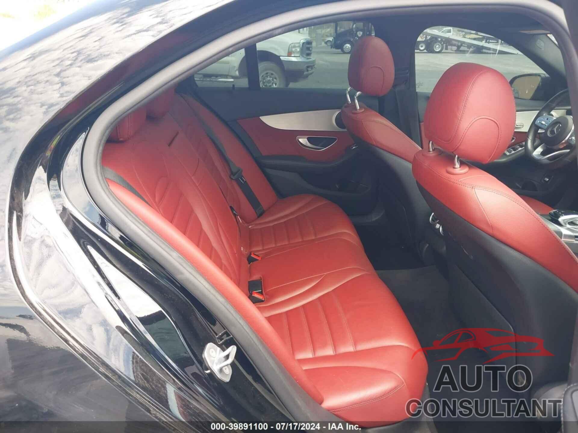 MERCEDES-BENZ C 300 2019 - 55SWF8DB4KU306415