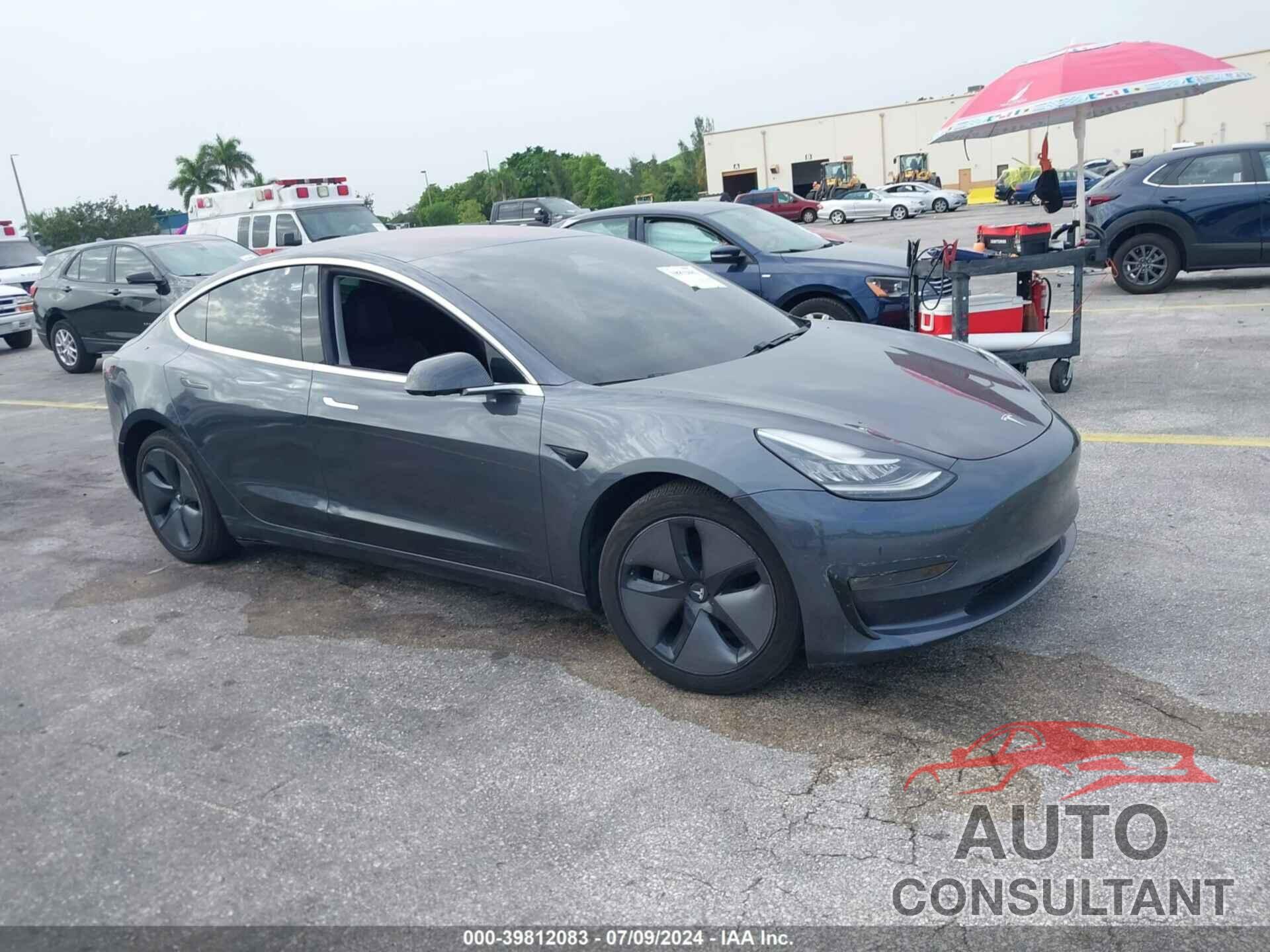 TESLA MODEL 3 2018 - 5YJ3E1EB0JF069840