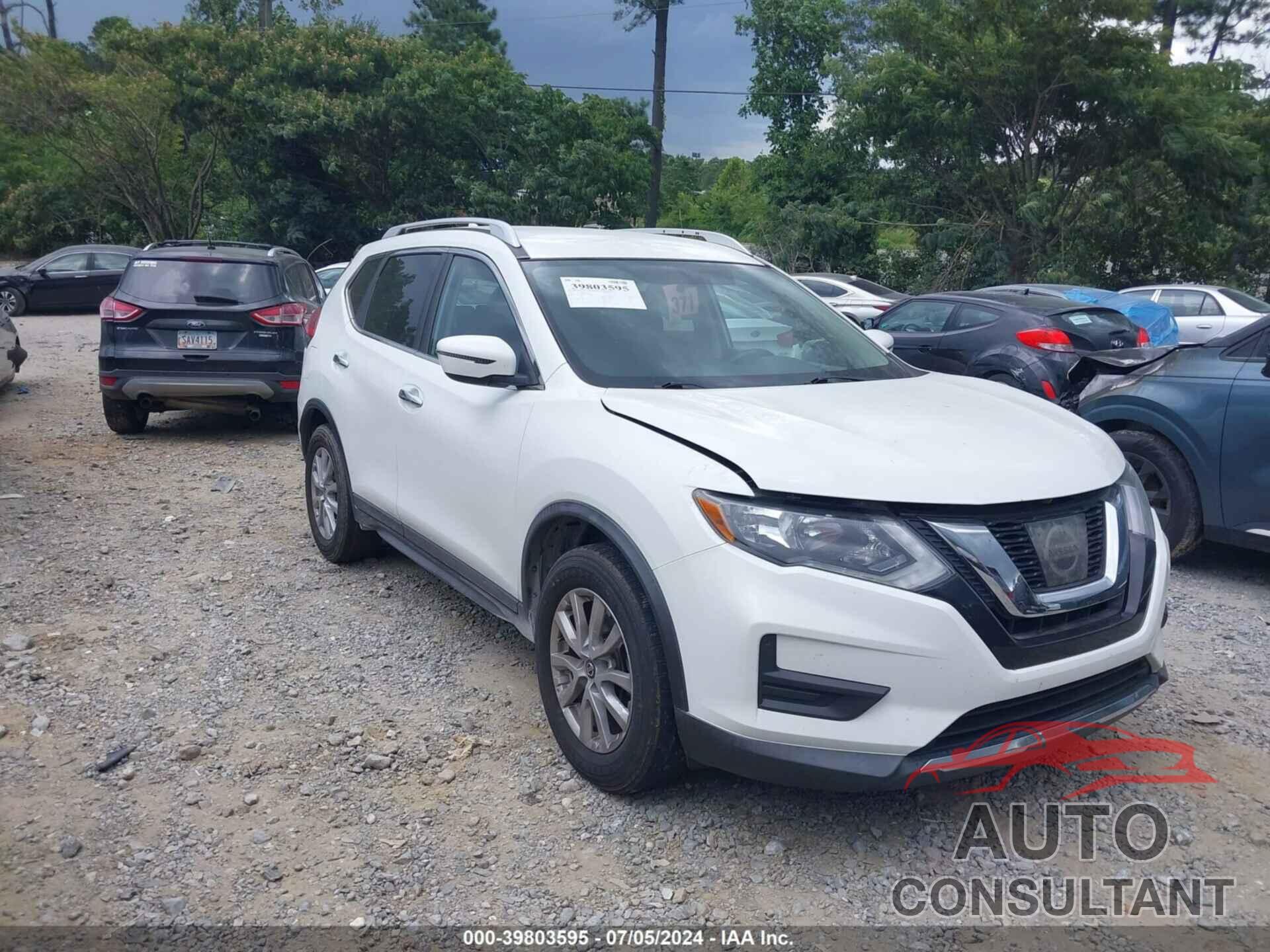 NISSAN ROGUE 2017 - KNMAT2MT9HP597129