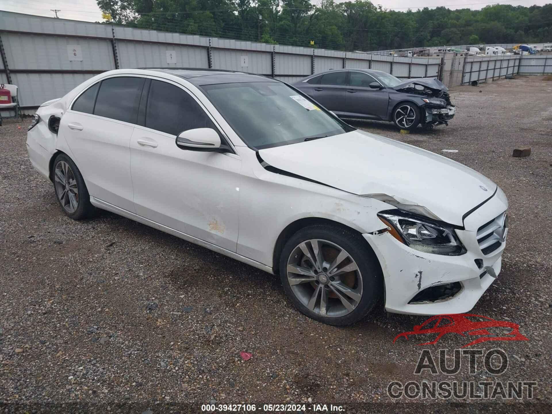 MERCEDES-BENZ C 300 2016 - 55SWF4KB7GU116000