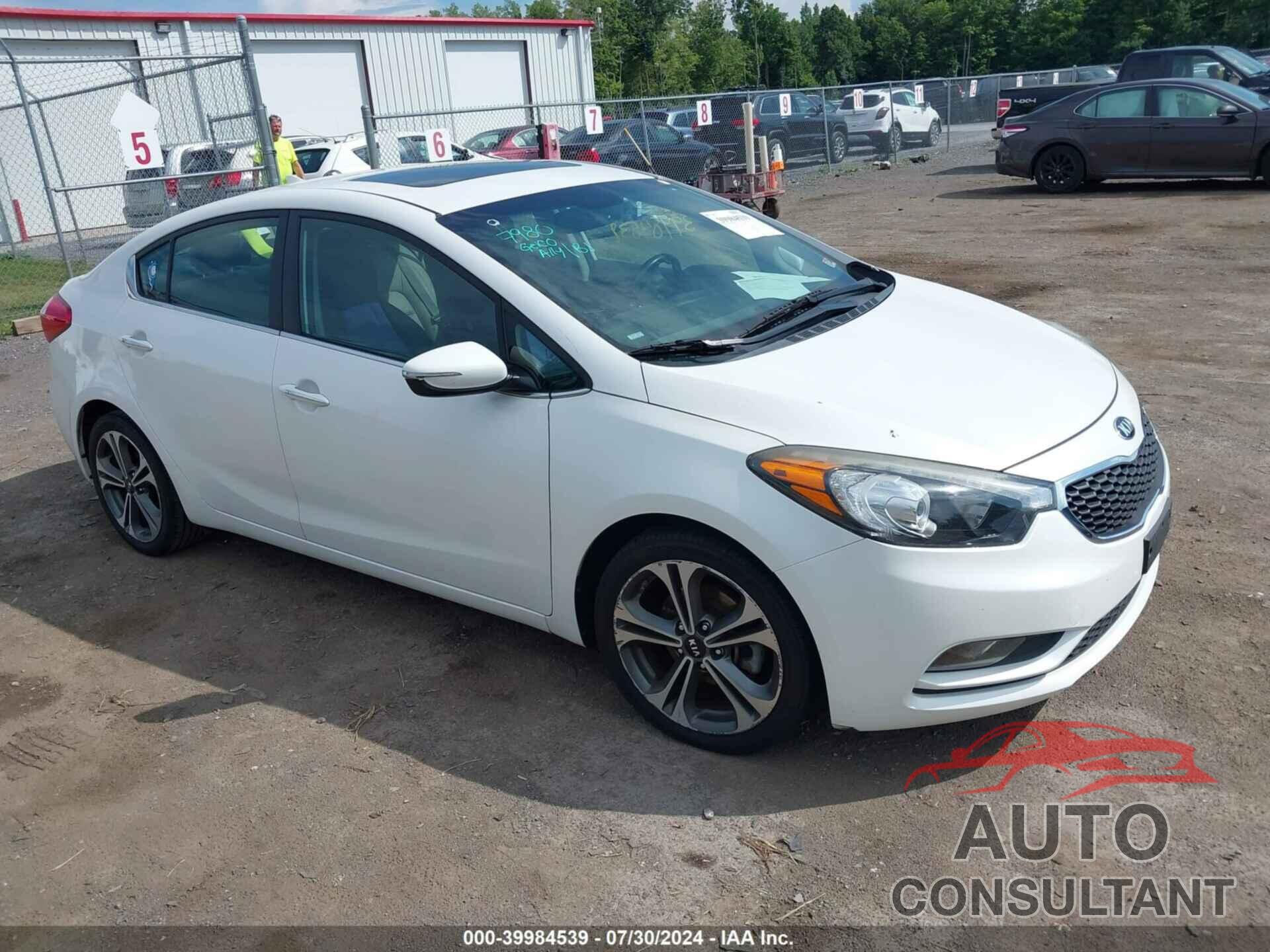 KIA FORTE 2016 - KNAFZ4A81G5551303