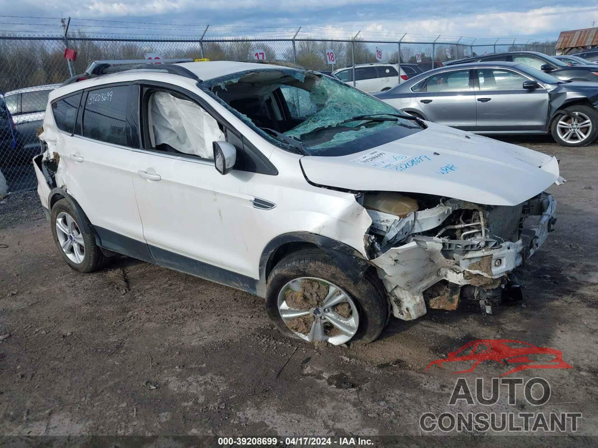 FORD ESCAPE 2016 - 1FMCU9G95GUC76182