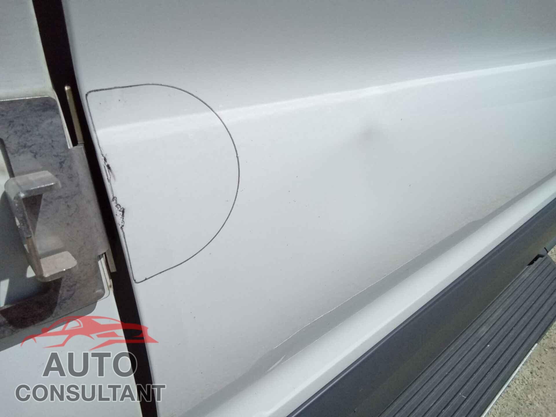 FORD TRANSIT 2018 - 1FTYR1YG5JKA87500