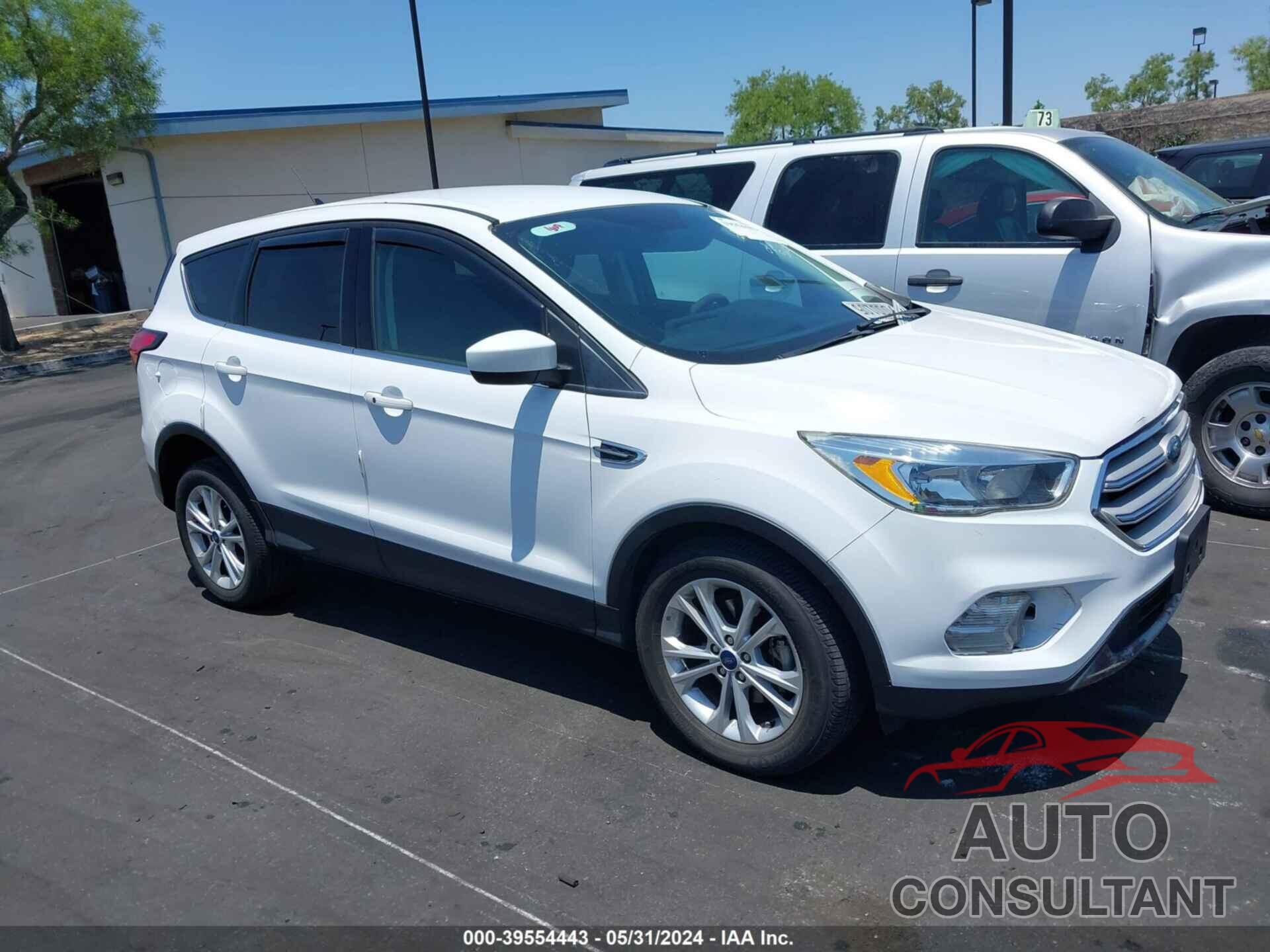 FORD ESCAPE 2019 - 1FMCU0GD0KUA21707