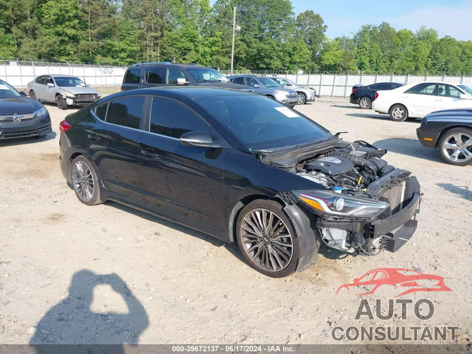 HYUNDAI ELANTRA 2018 - KMHD04LB9JU506602