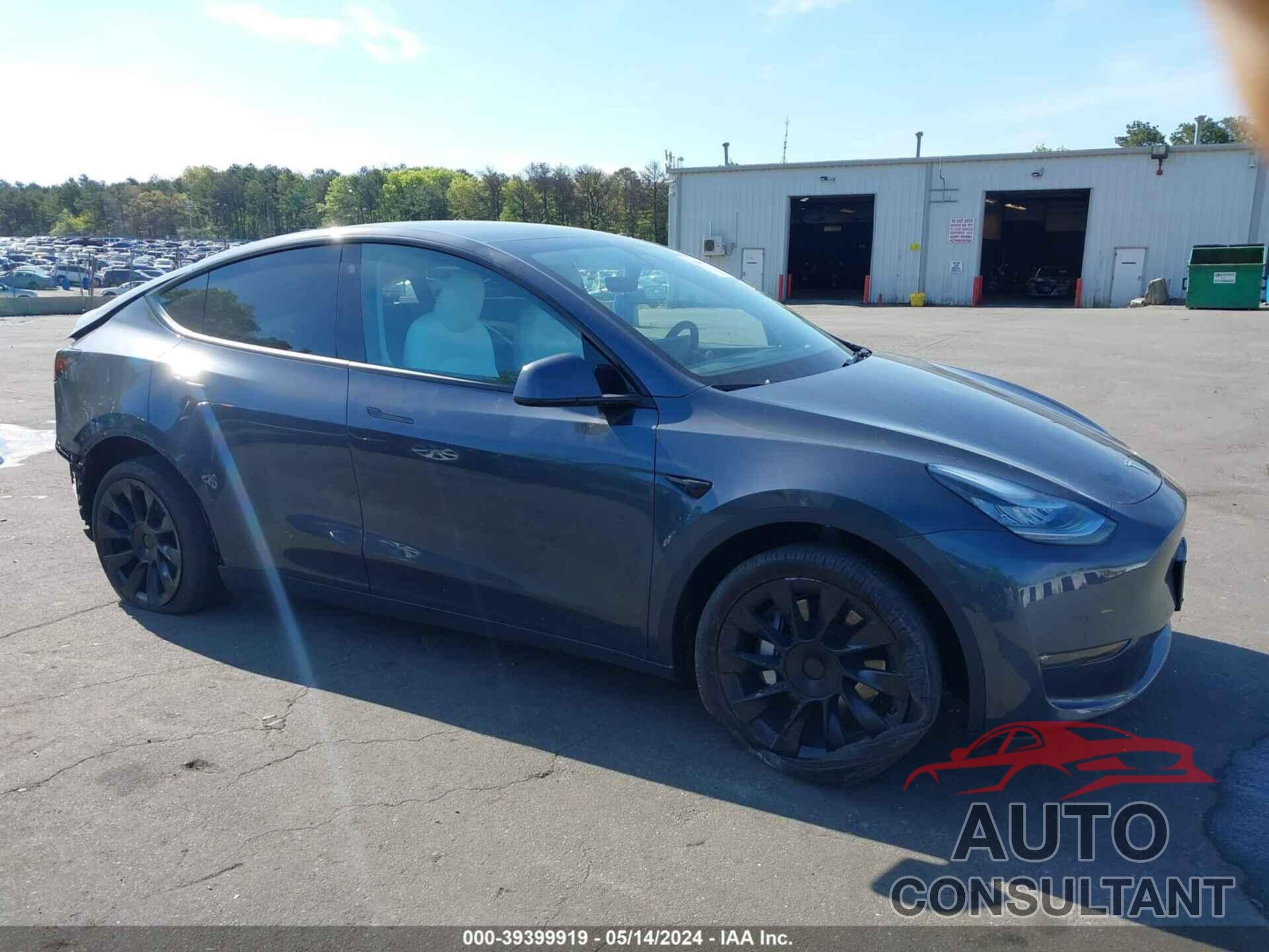 TESLA MODEL Y 2022 - 7SAYGDEE4NF436887