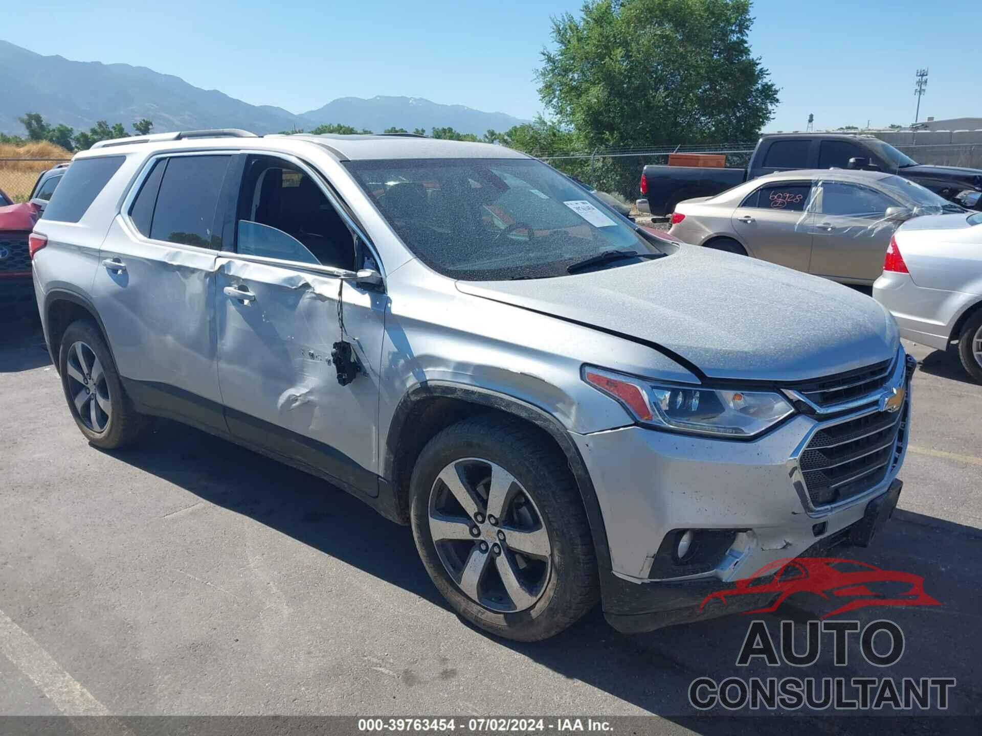 CHEVROLET TRAVERSE 2018 - 1GNEVHKW4JJ155709