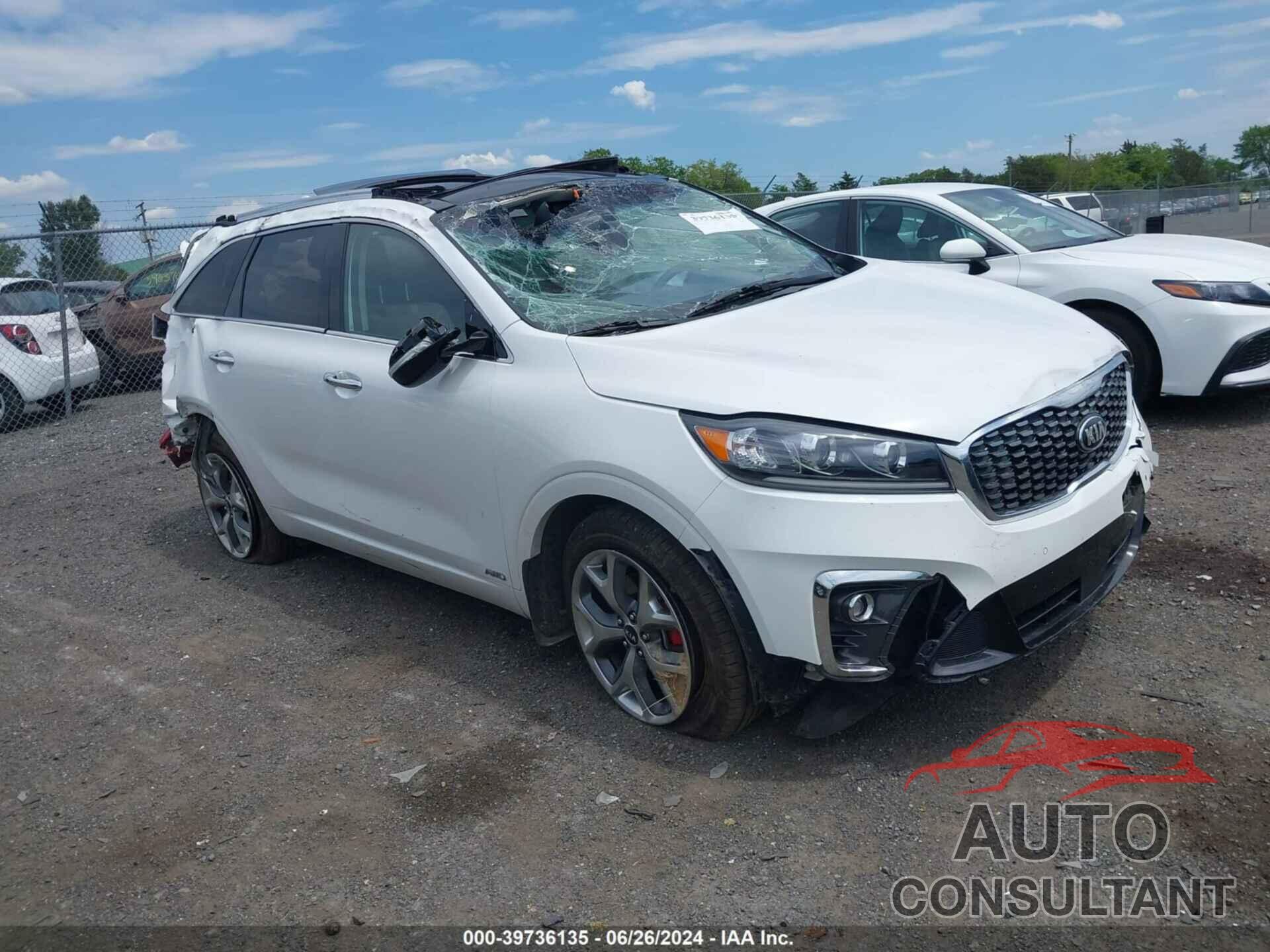 KIA SORENTO 2019 - 5XYPKDA56KG533901