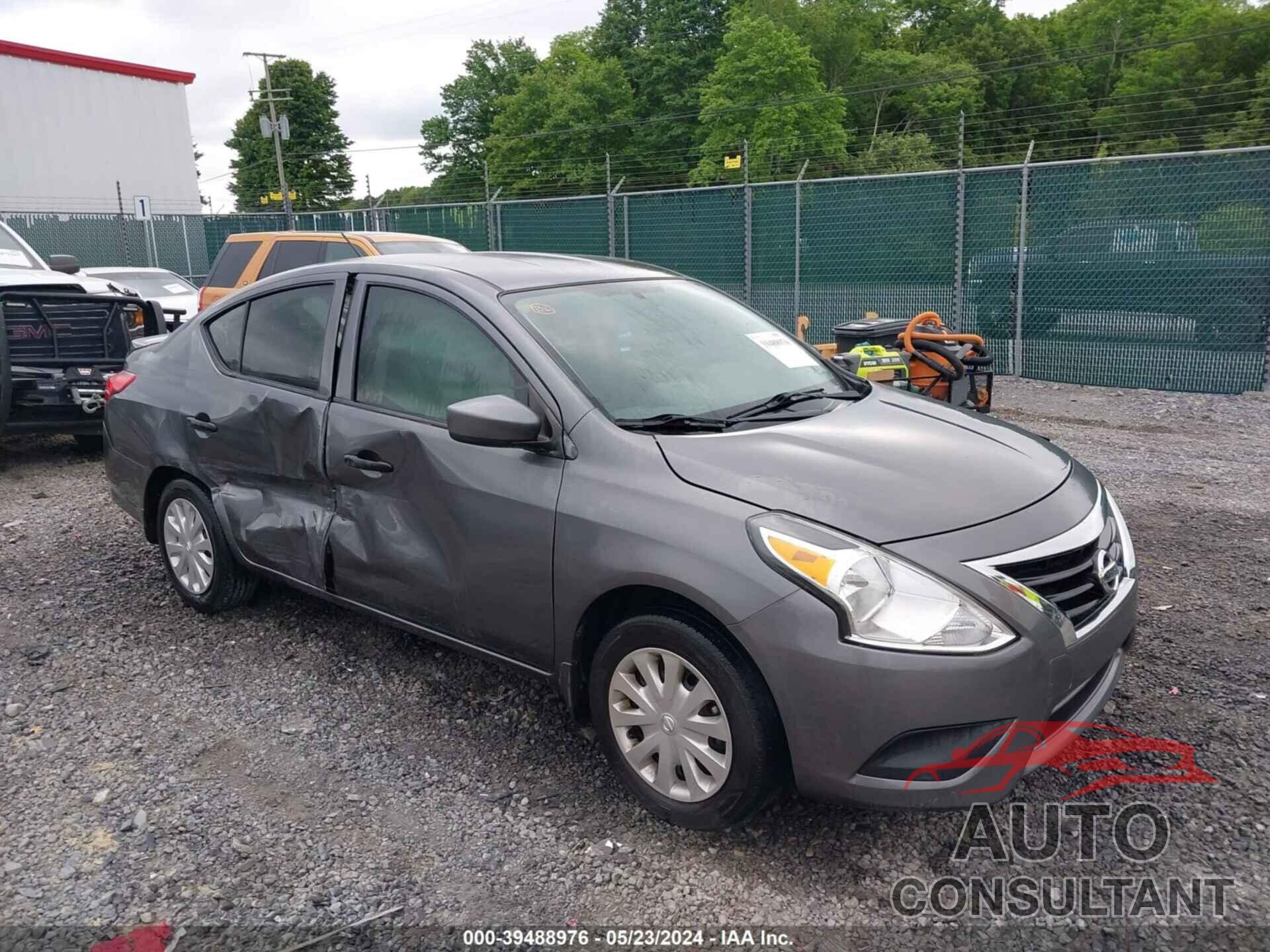 NISSAN VERSA 2019 - 3N1CN7AP0KL818968