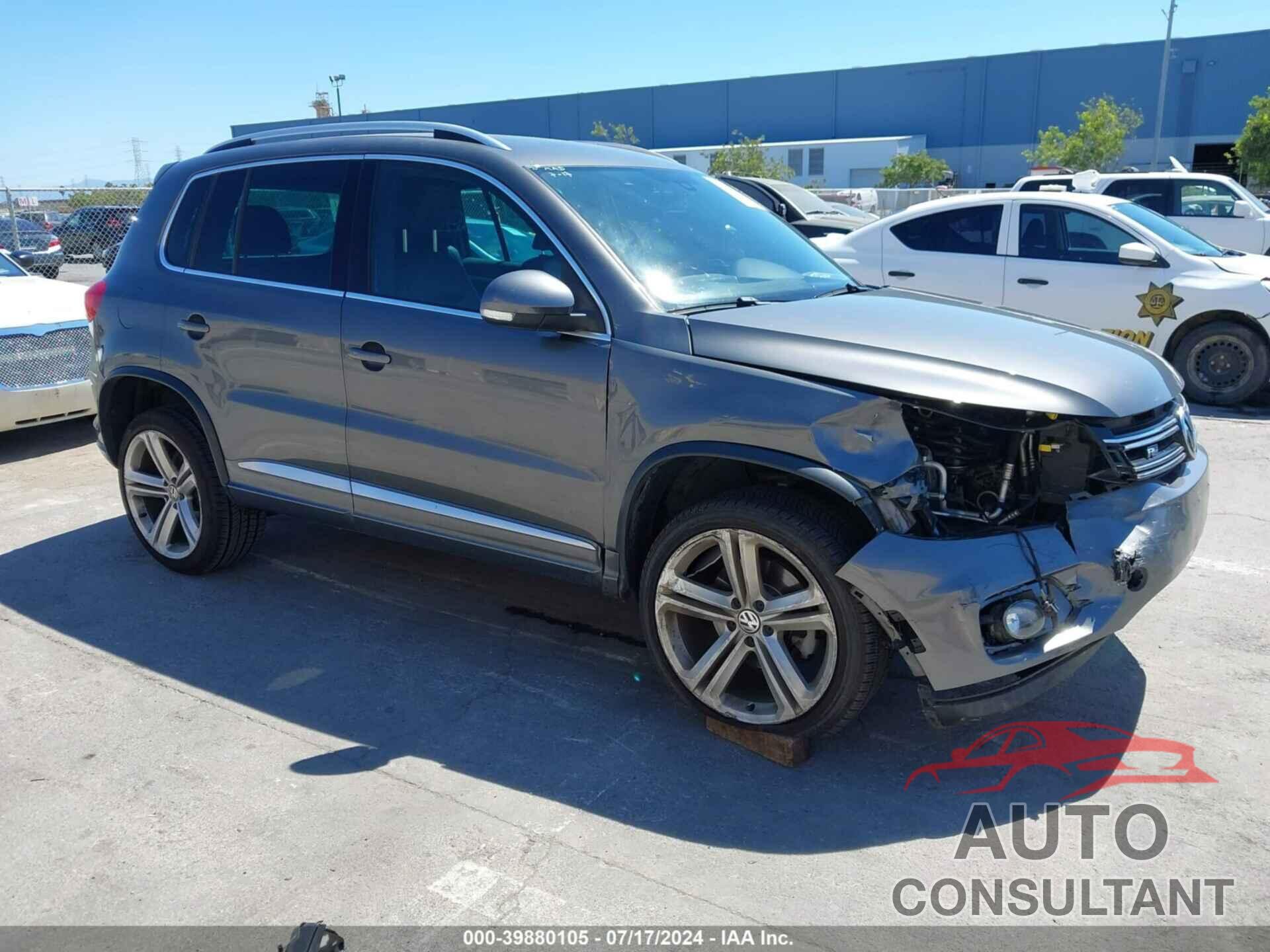 VOLKSWAGEN TIGUAN 2016 - WVGAV7AX3GW006856