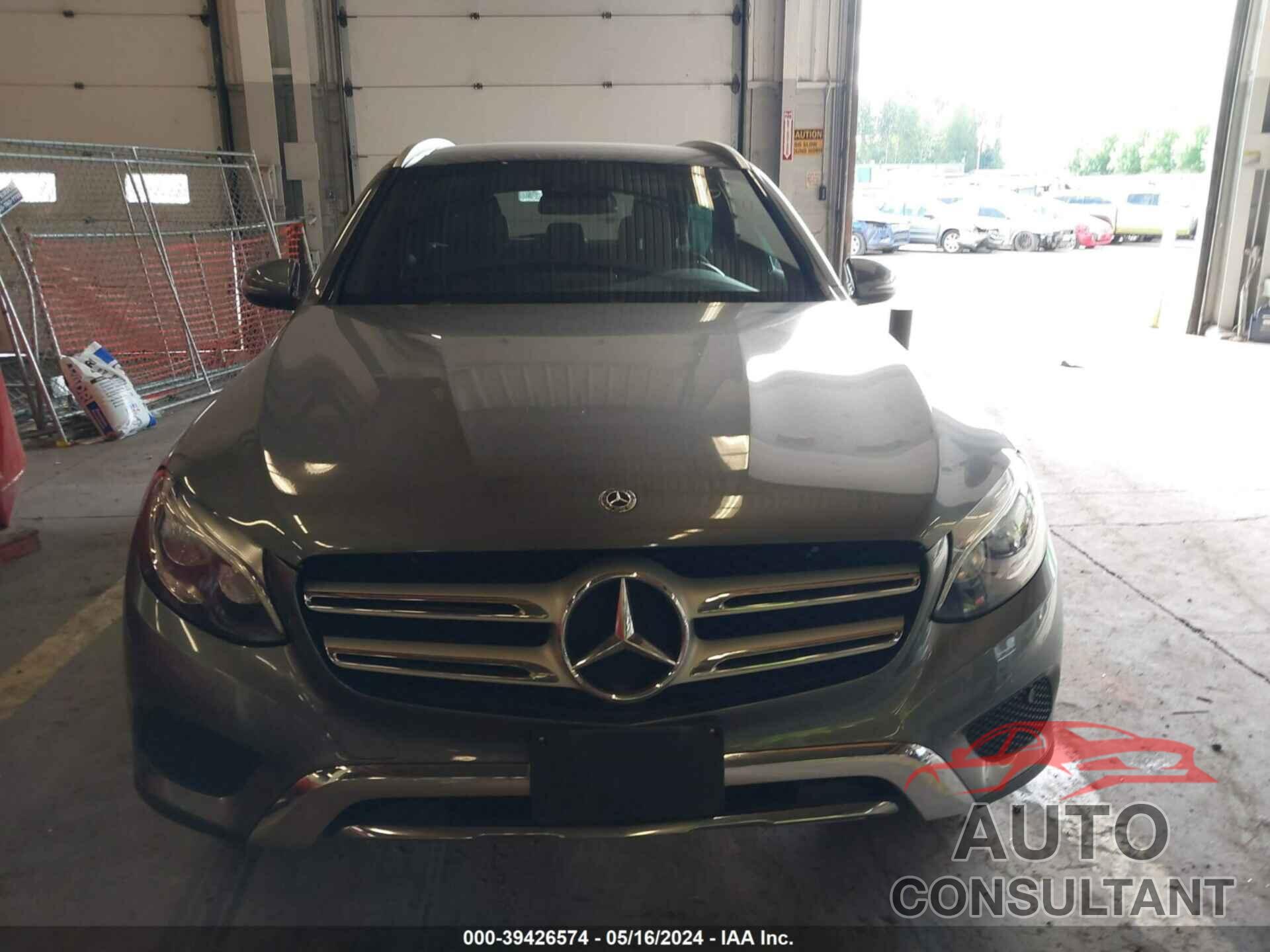 MERCEDES-BENZ GLC 2018 - WDC0G4KB0JV015159