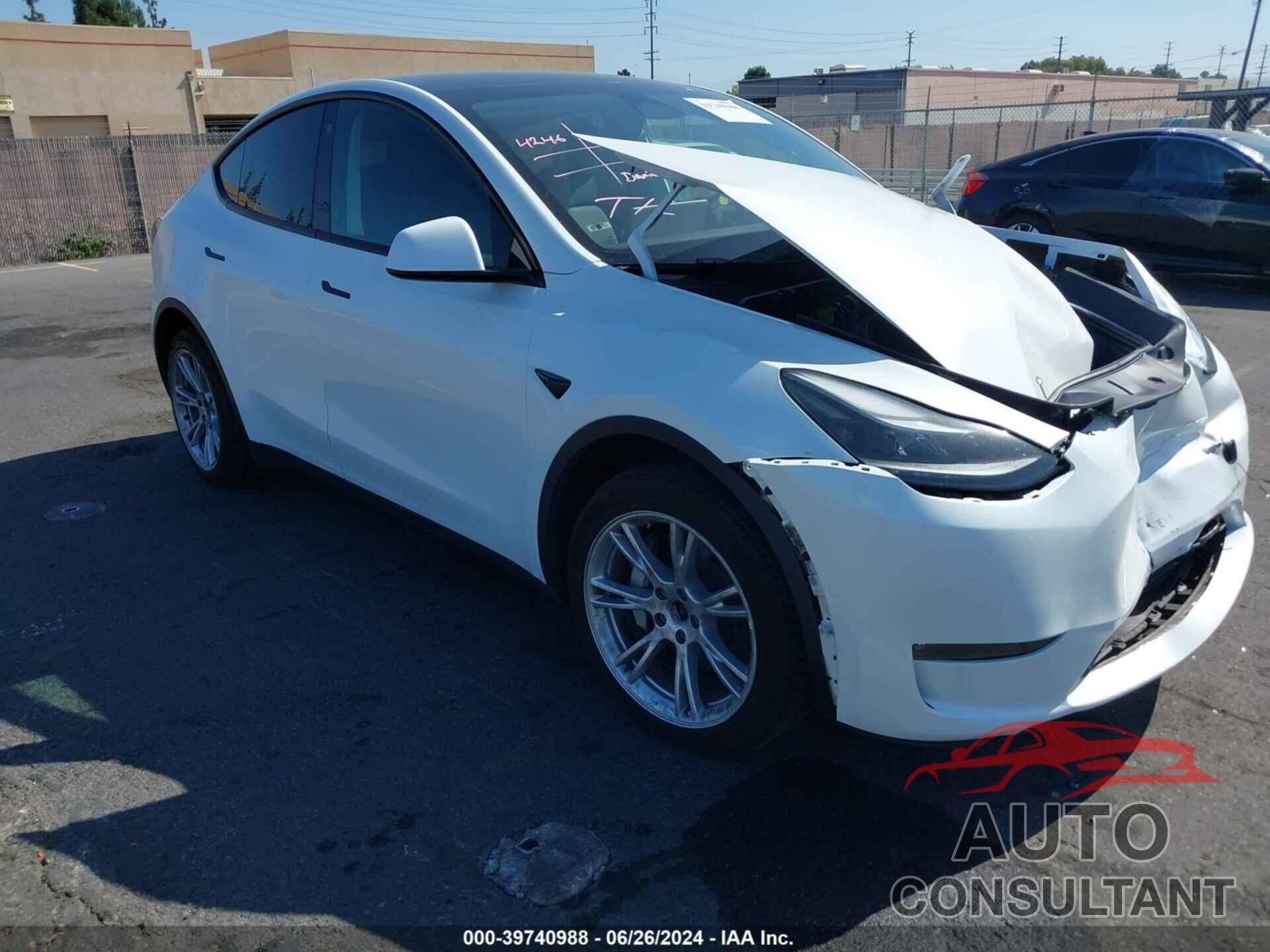 TESLA MODEL Y 2022 - 7SAYGDEE2NF557255