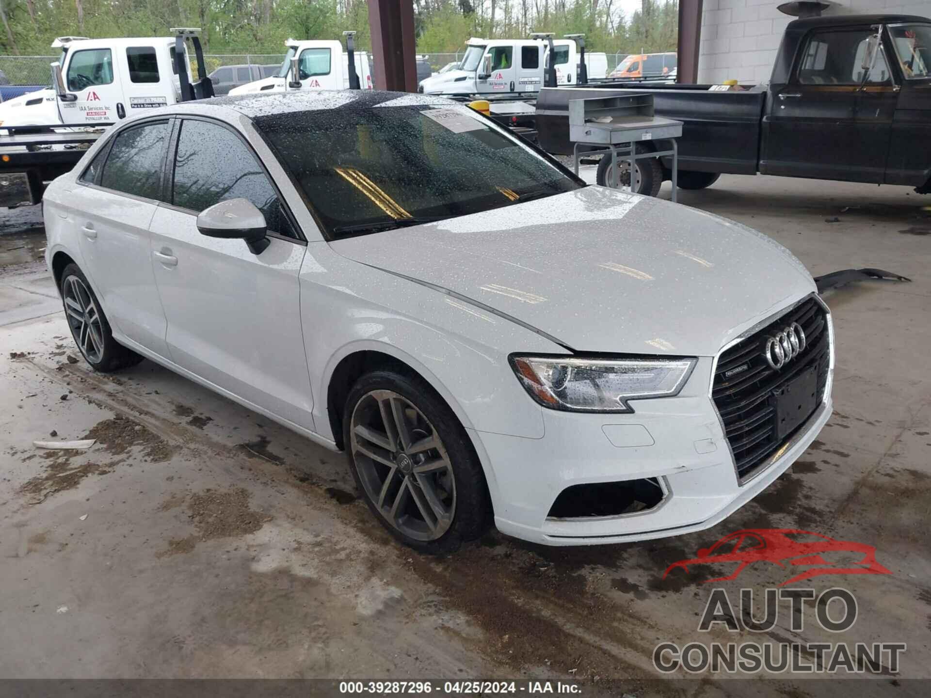 AUDI A3 2017 - WAUB8GFF5H1032001