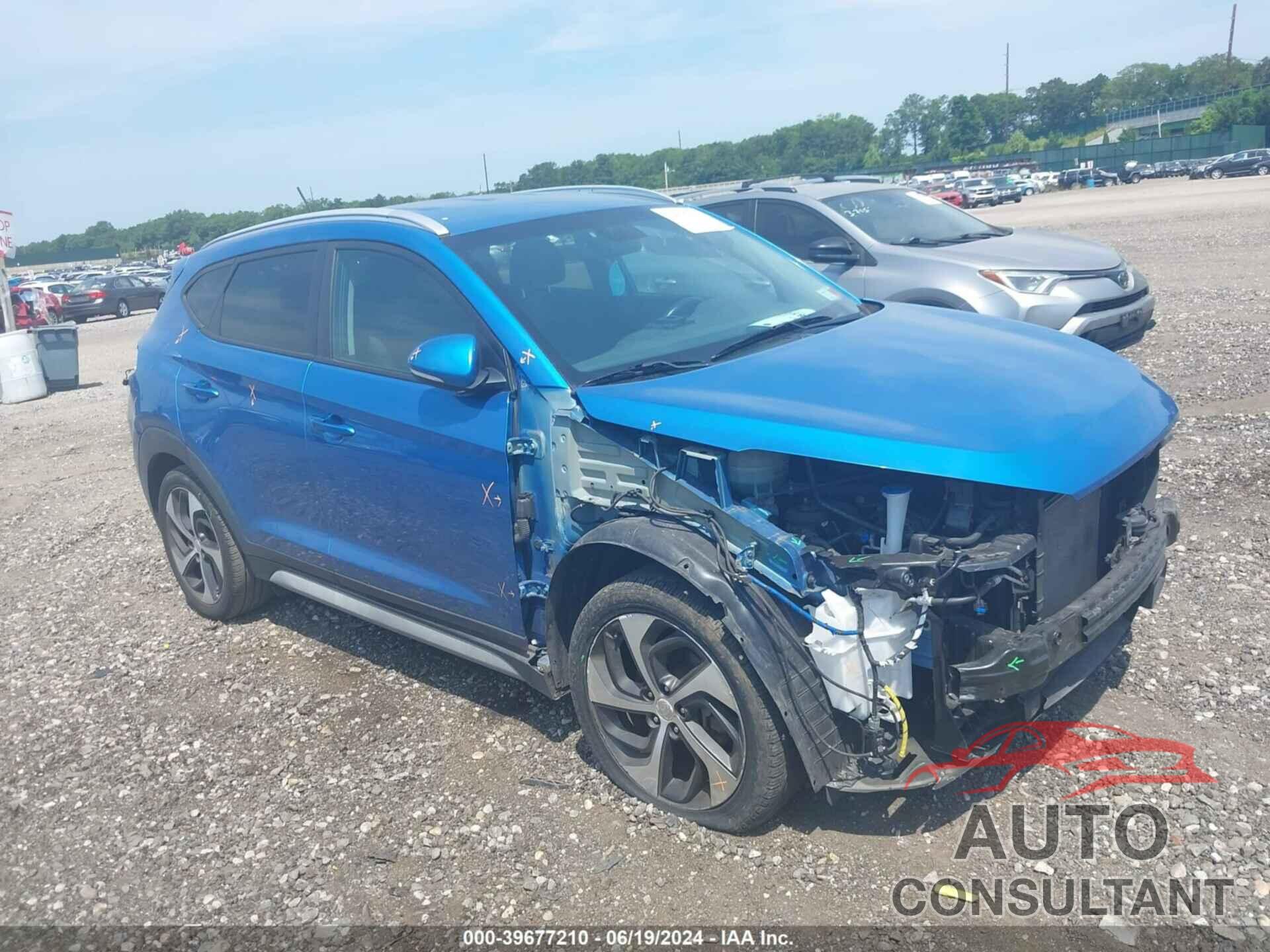 HYUNDAI TUCSON 2017 - KM8J3CA27HU500878