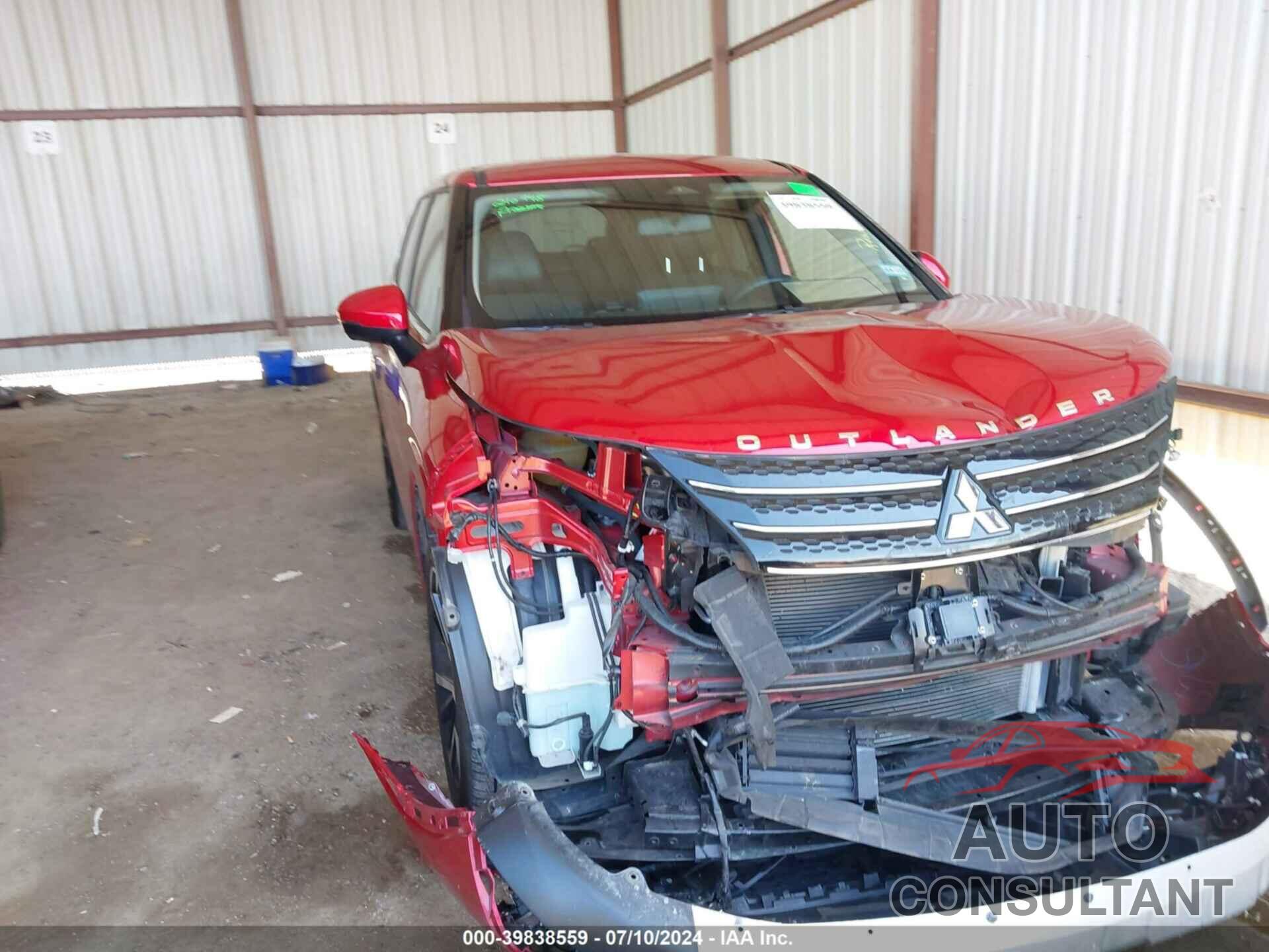 MITSUBISHI OUTLANDER 2022 - JA4J3UA83NZ085632