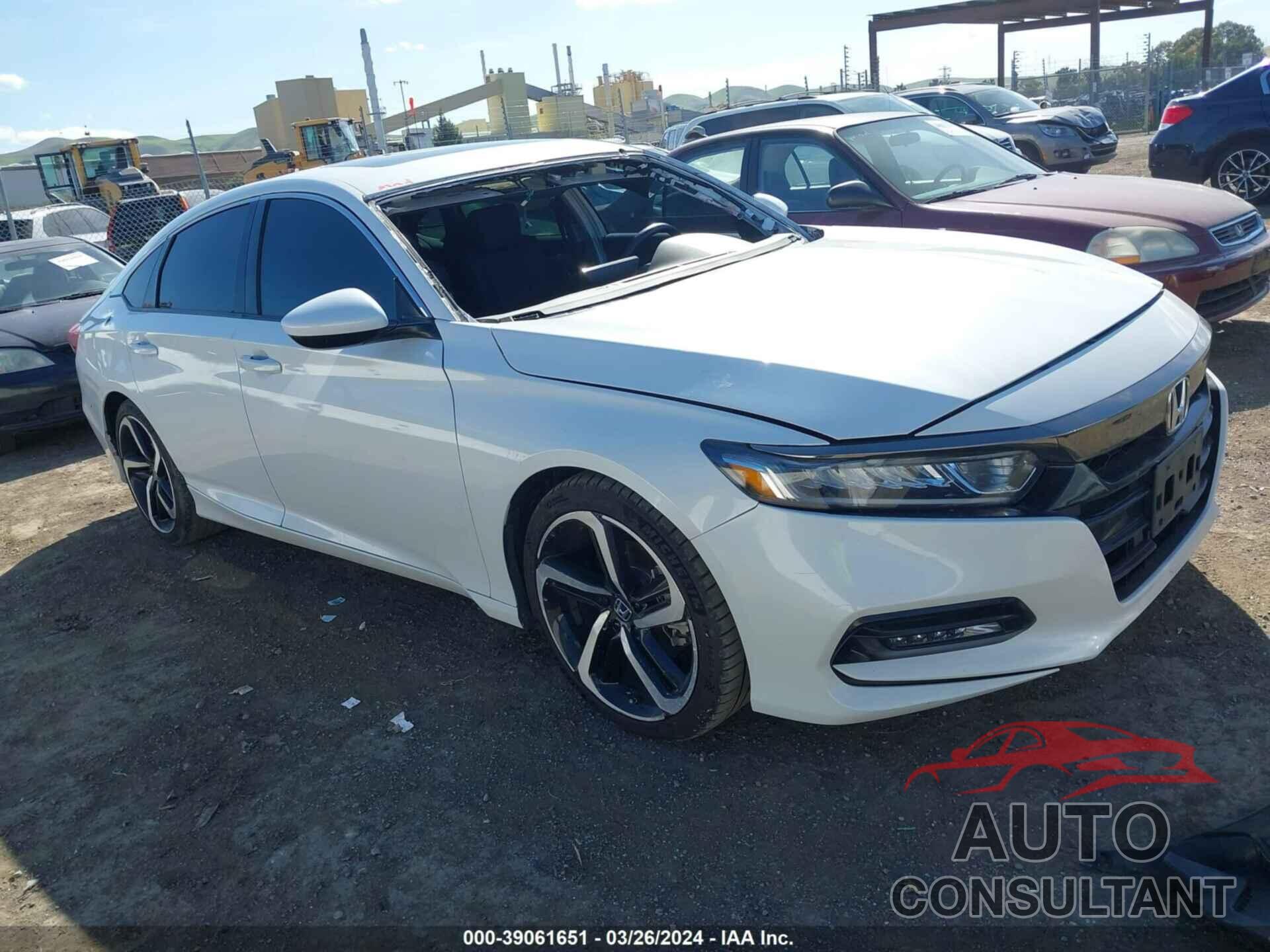 HONDA ACCORD 2018 - 1HGCV2F38JA030548