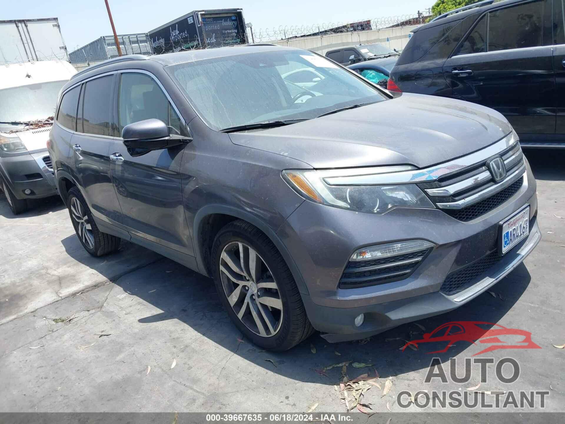 HONDA PILOT 2017 - 5FNYF5H97HB039697