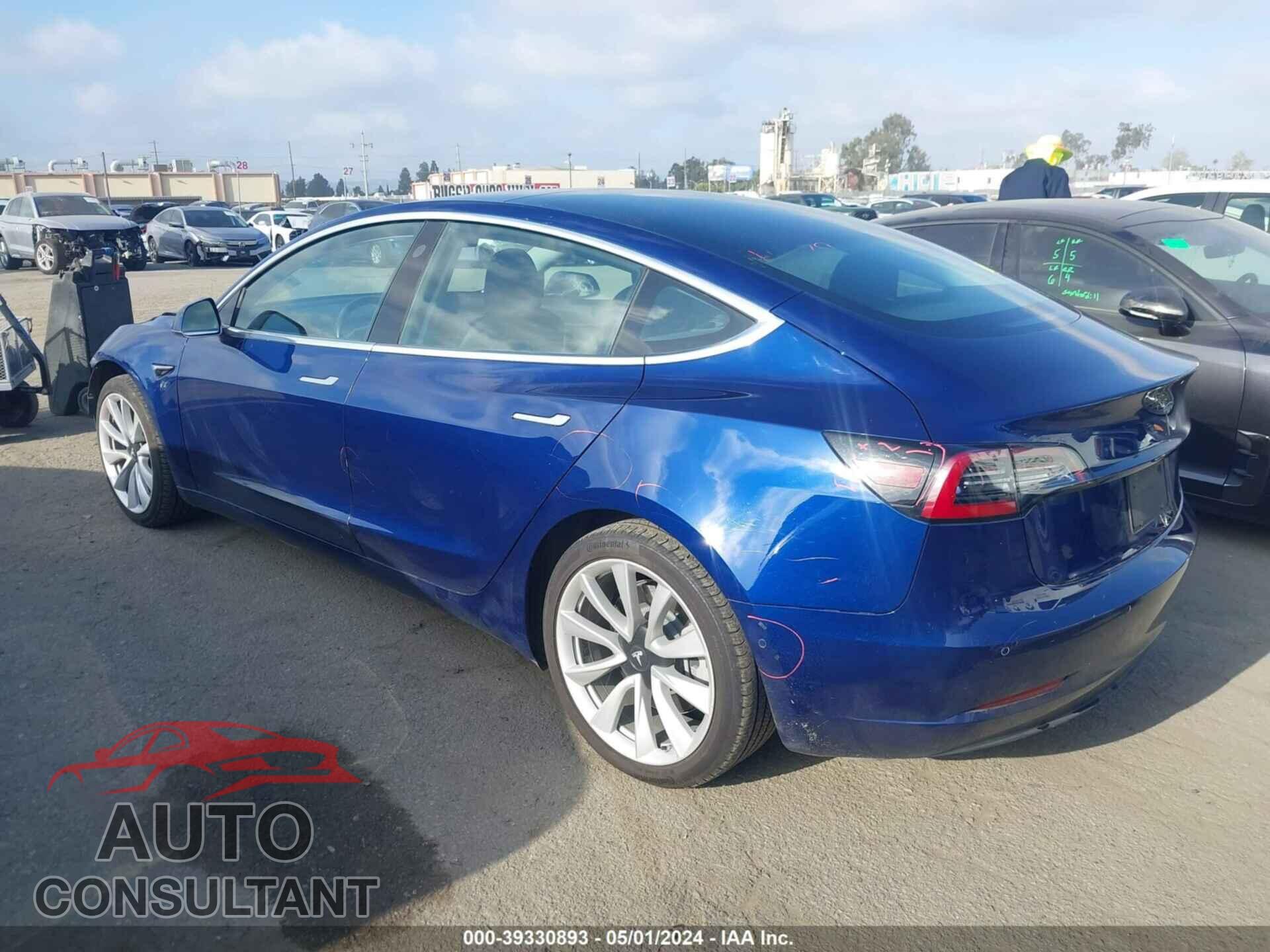 TESLA MODEL 3 2018 - 5YJ3E1EAXJF164431