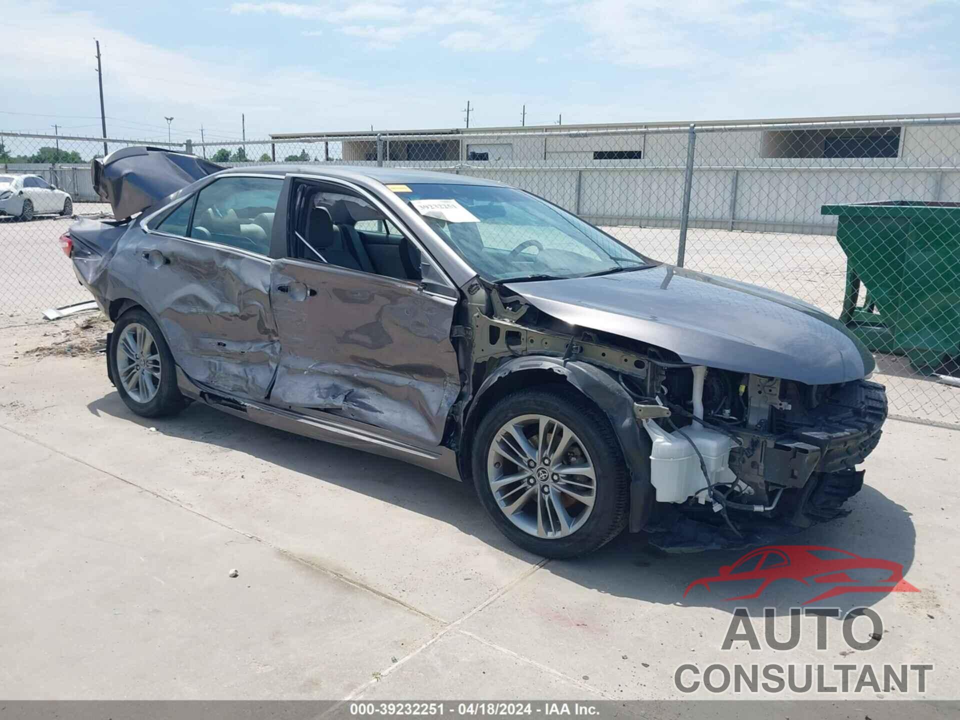TOYOTA CAMRY 2016 - 4T1BF1FK2GU509740